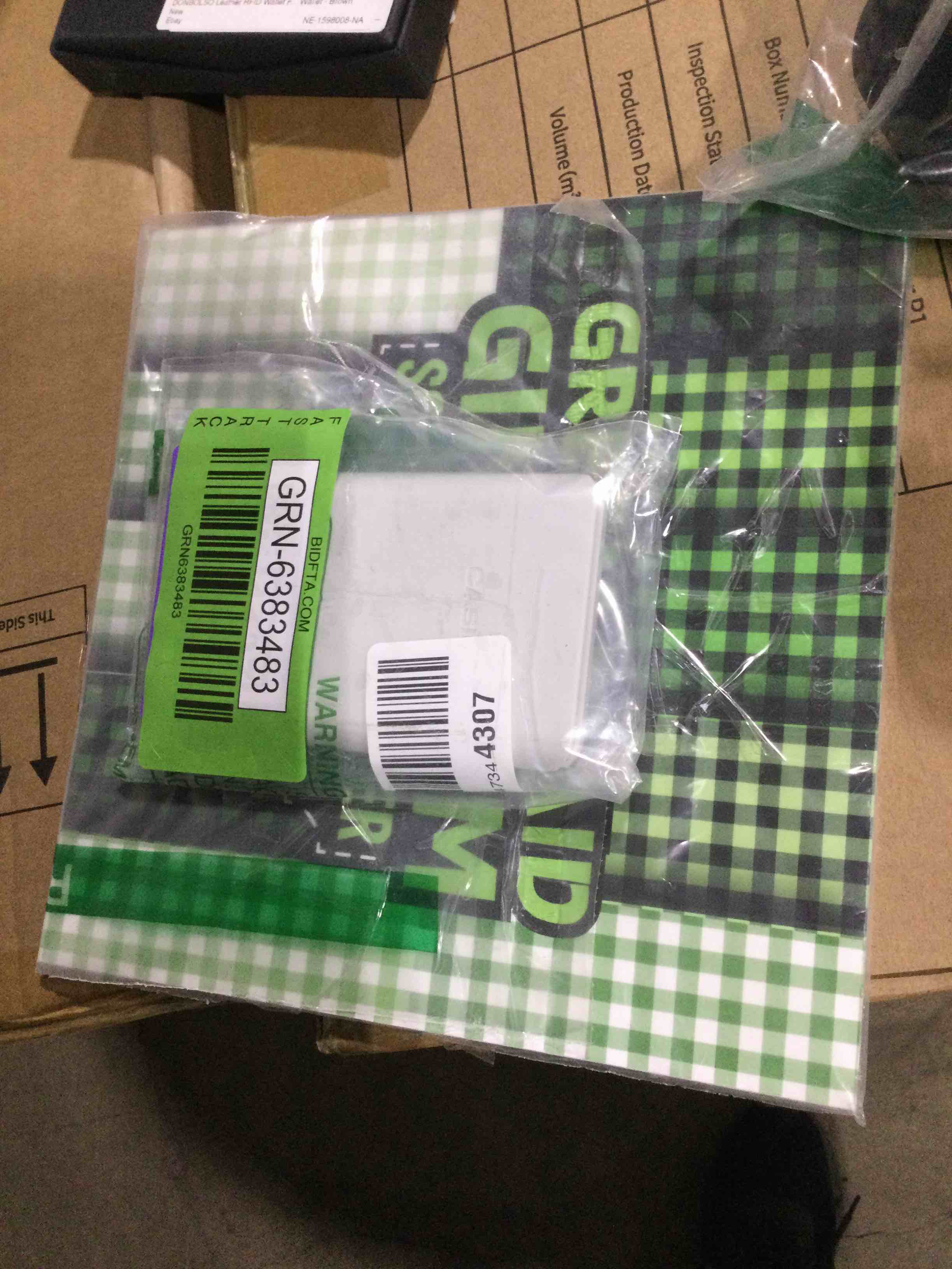 https://s3.amazonaws.com/lotting-images-prod/bidfta/GRN6383483_1734536843652.jpeg