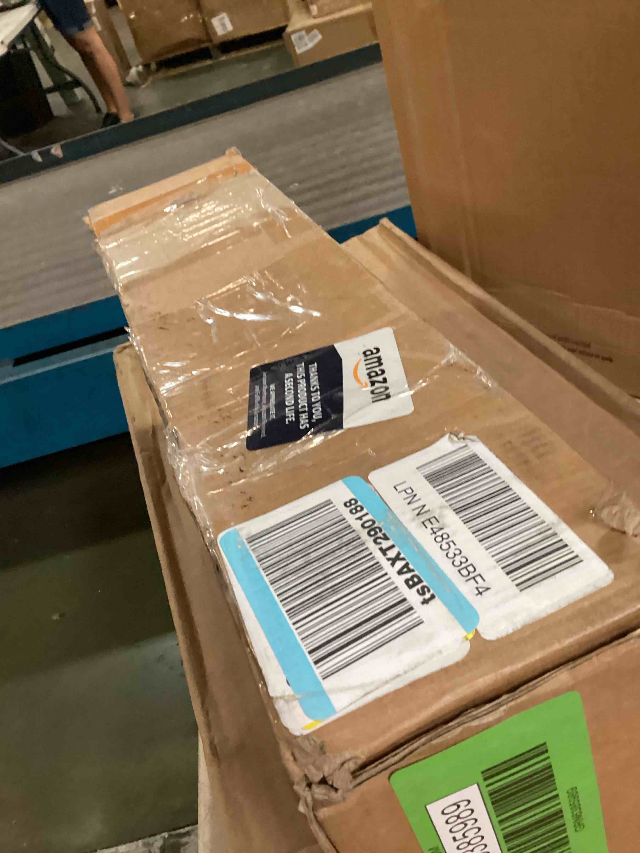 https://s3.amazonaws.com/lotting-images-prod/bidfta/GRN6385989_1721671046010.jpeg