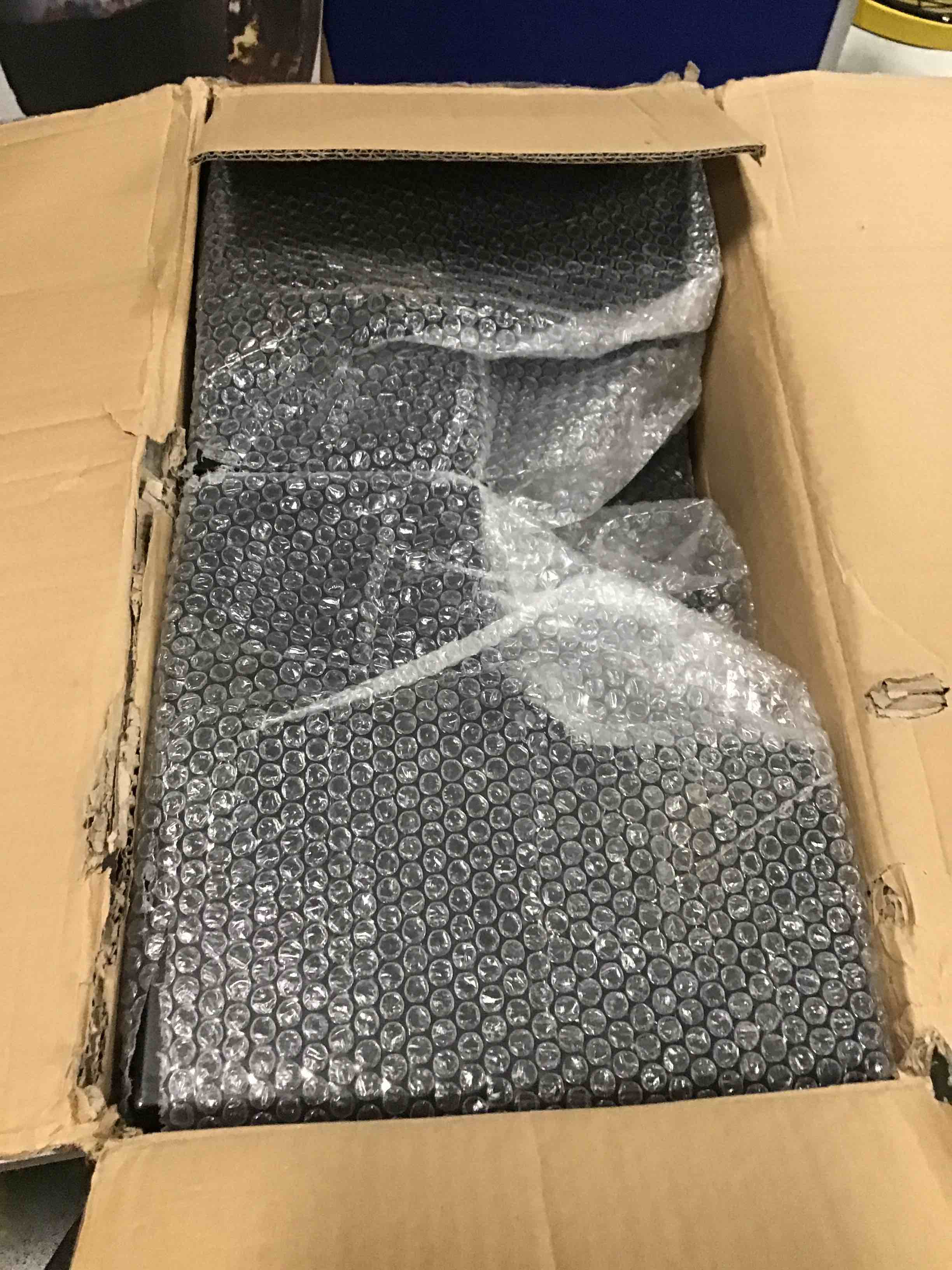 https://s3.amazonaws.com/lotting-images-prod/bidfta/GRN6386773_1722399579948.jpeg