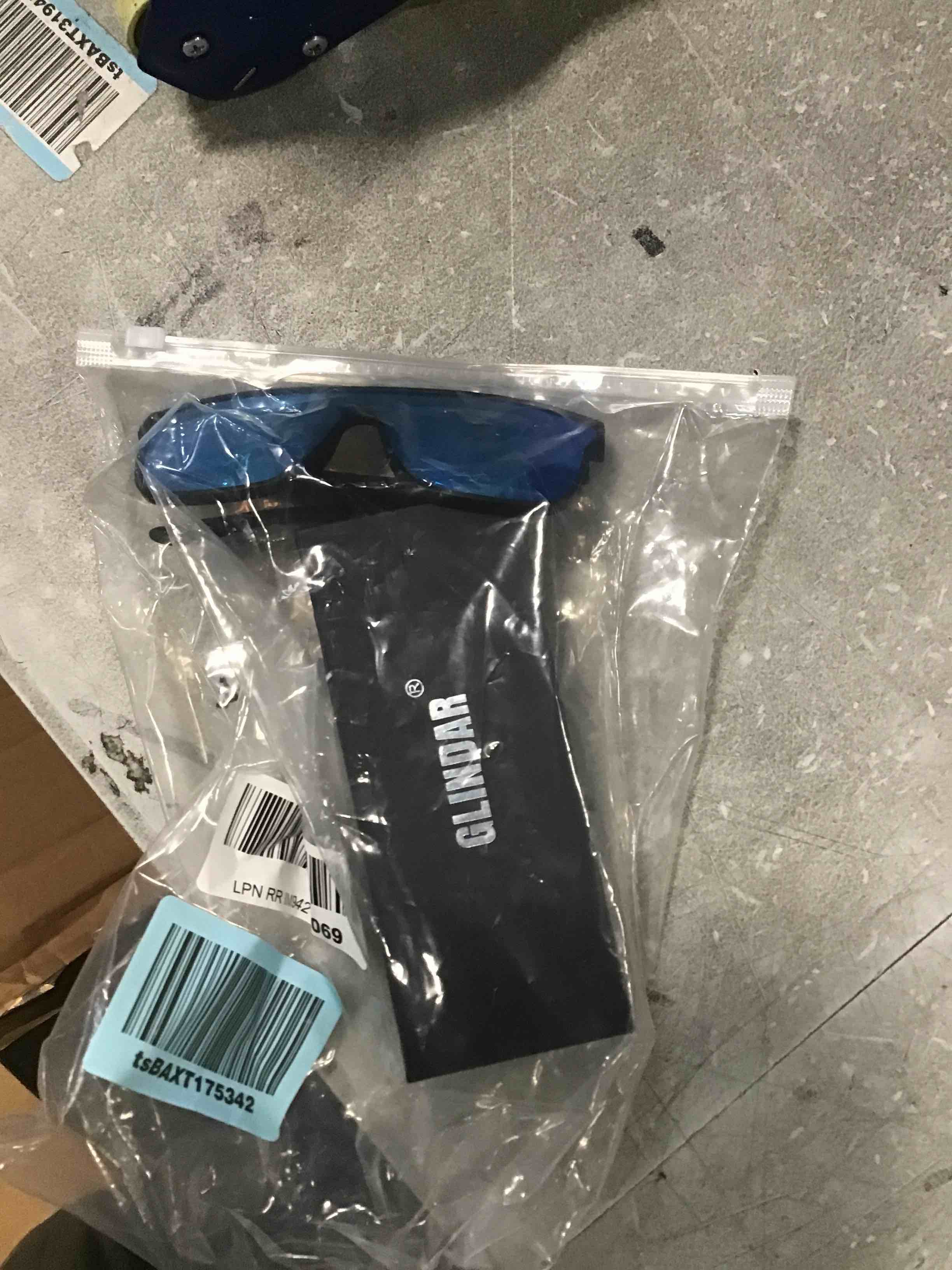 https://s3.amazonaws.com/lotting-images-prod/bidfta/GRN6386825_1722465494031.jpeg