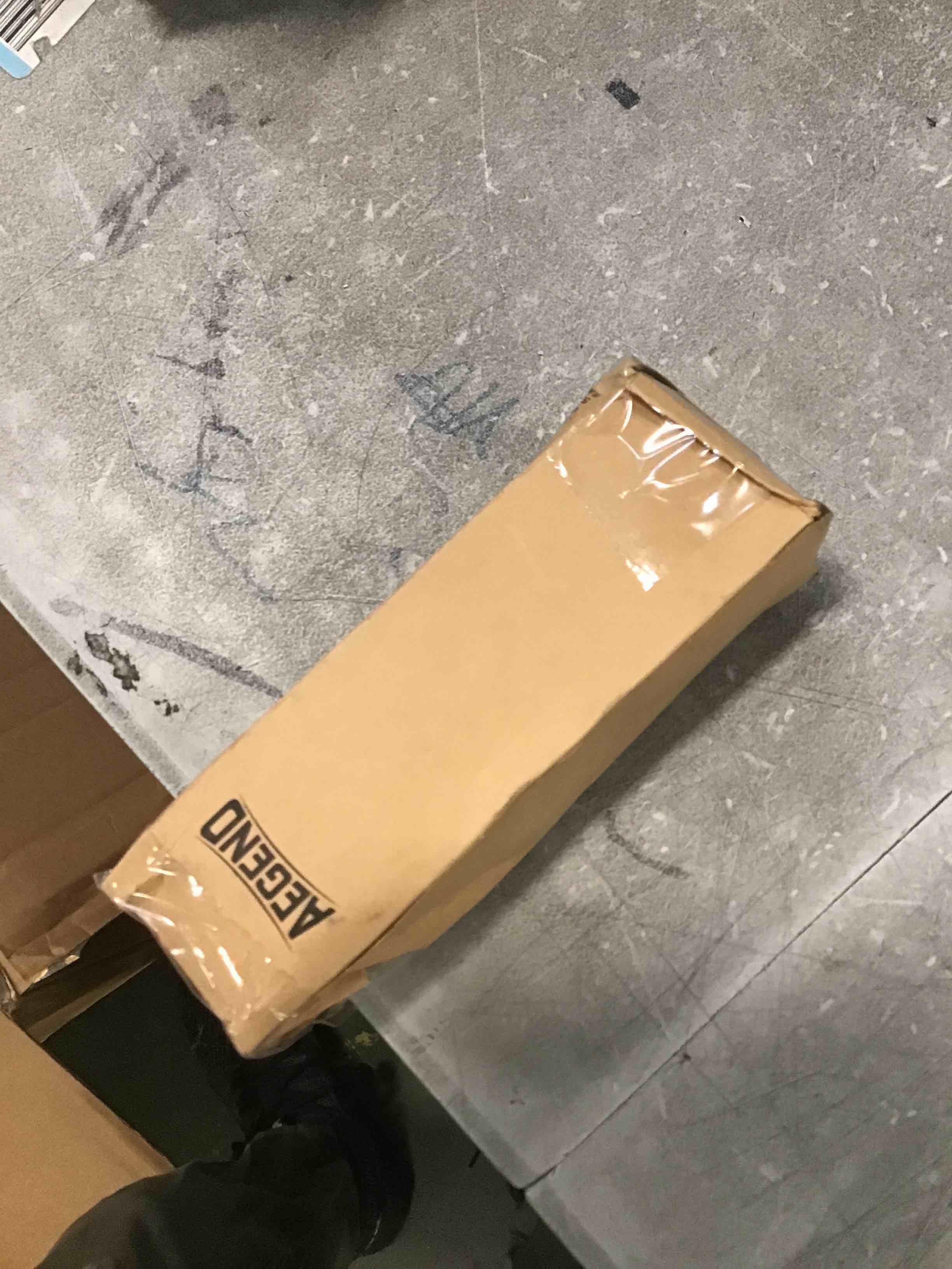 https://s3.amazonaws.com/lotting-images-prod/bidfta/GRN6386825_1722465505665.jpeg