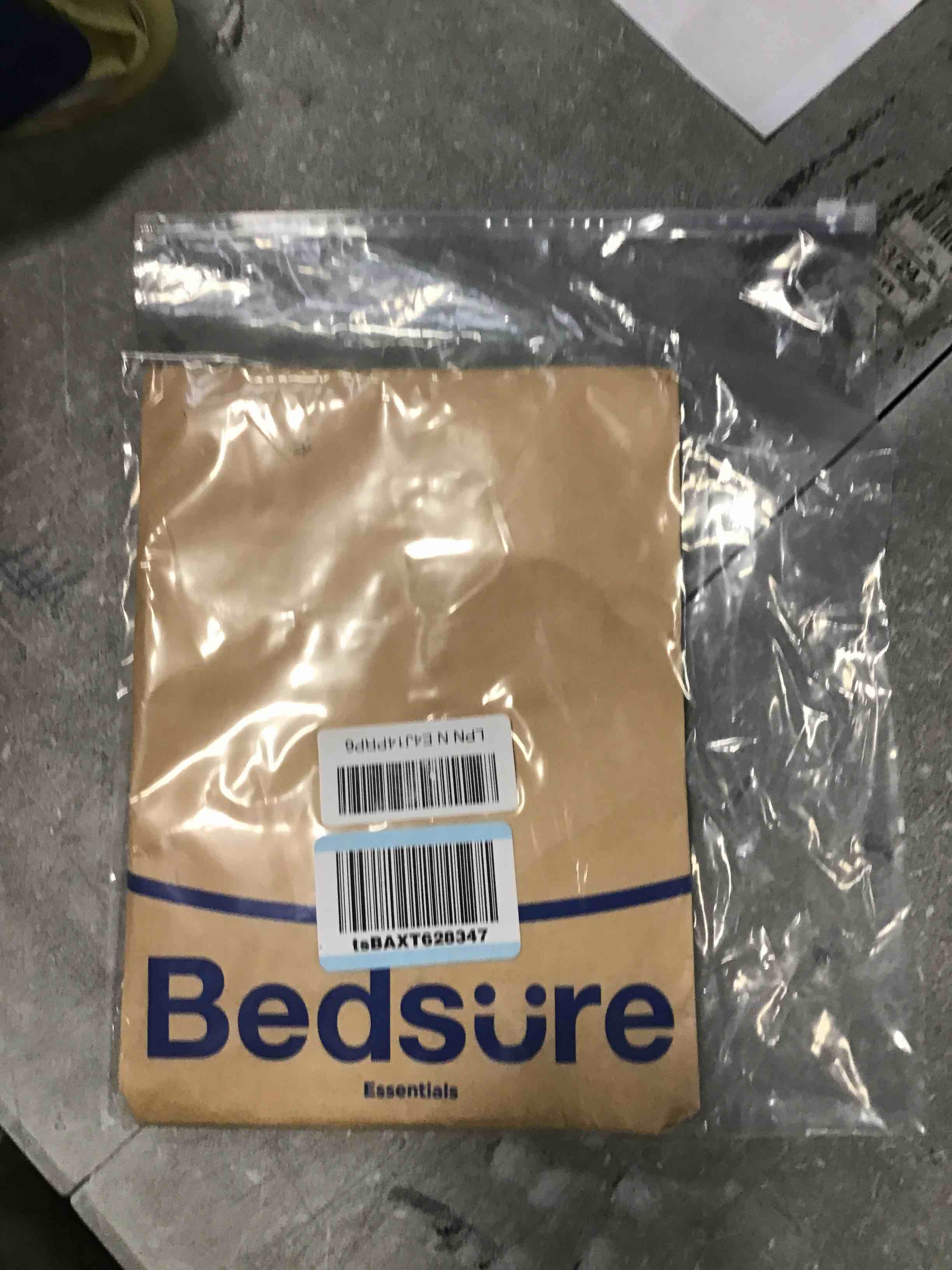 https://s3.amazonaws.com/lotting-images-prod/bidfta/GRN6386825_1722465637924.jpeg