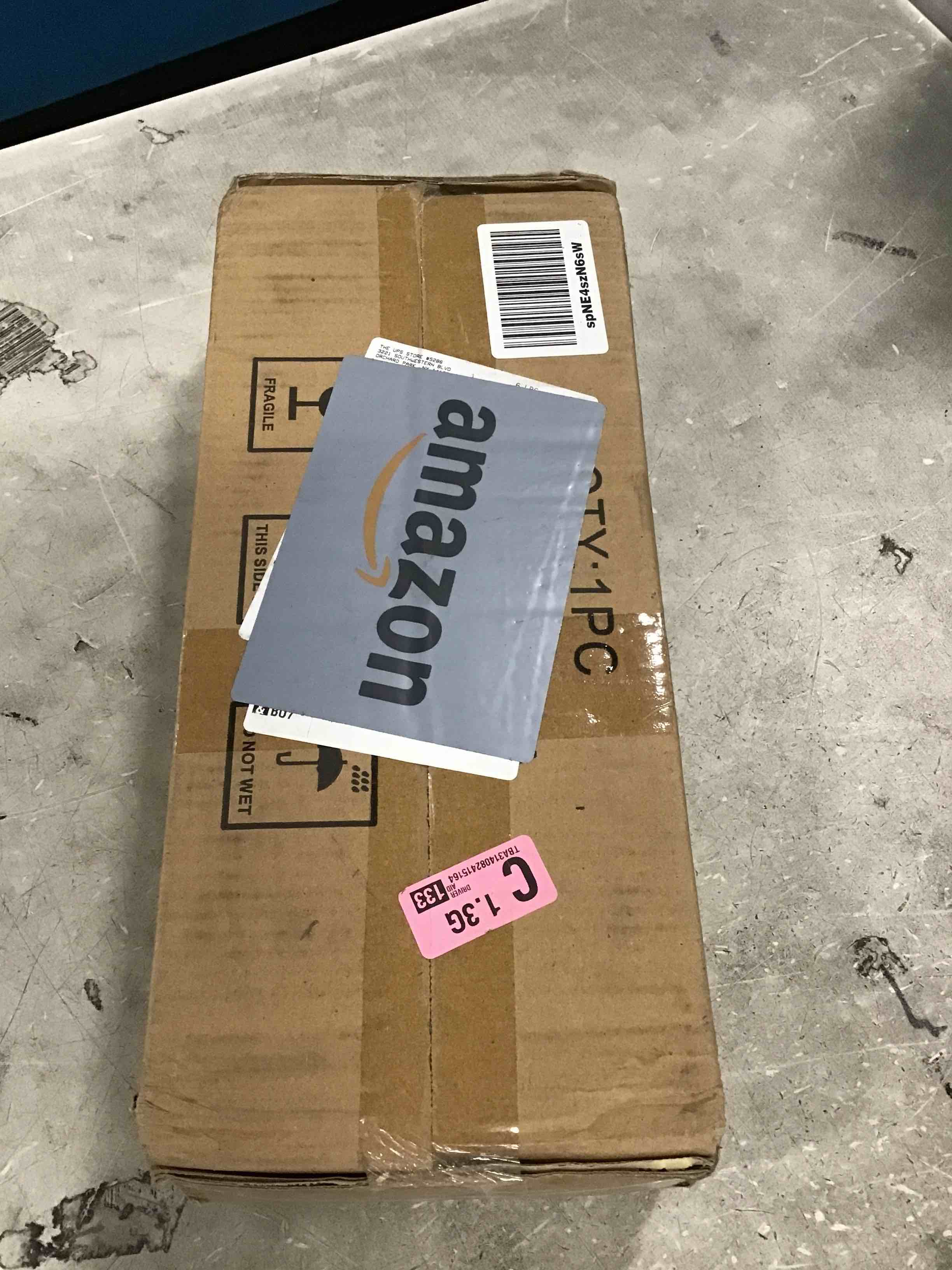 https://s3.amazonaws.com/lotting-images-prod/bidfta/GRN6387117_1722380131268.jpeg