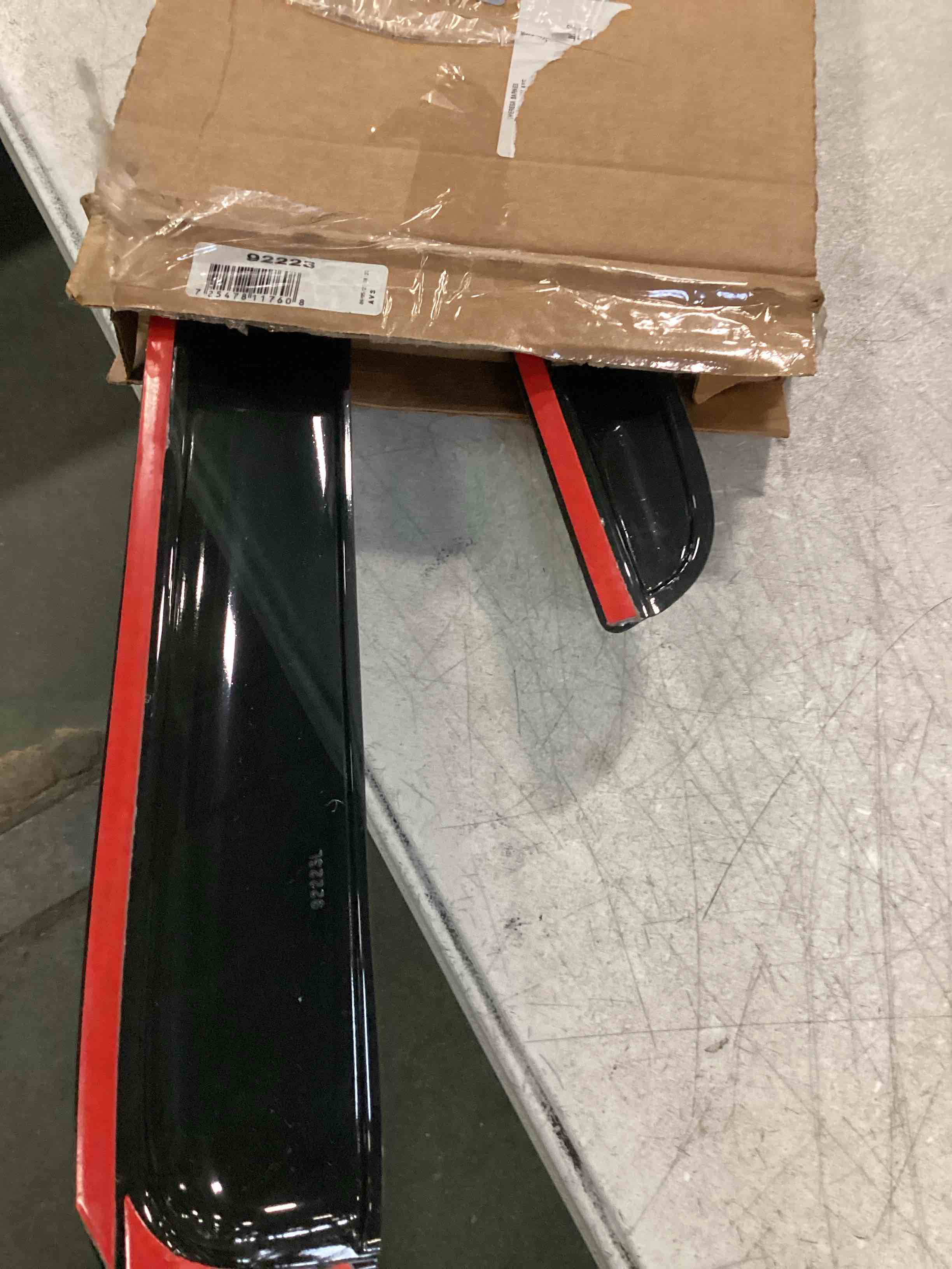 https://s3.amazonaws.com/lotting-images-prod/bidfta/GRN6387458_1721685943697.jpeg