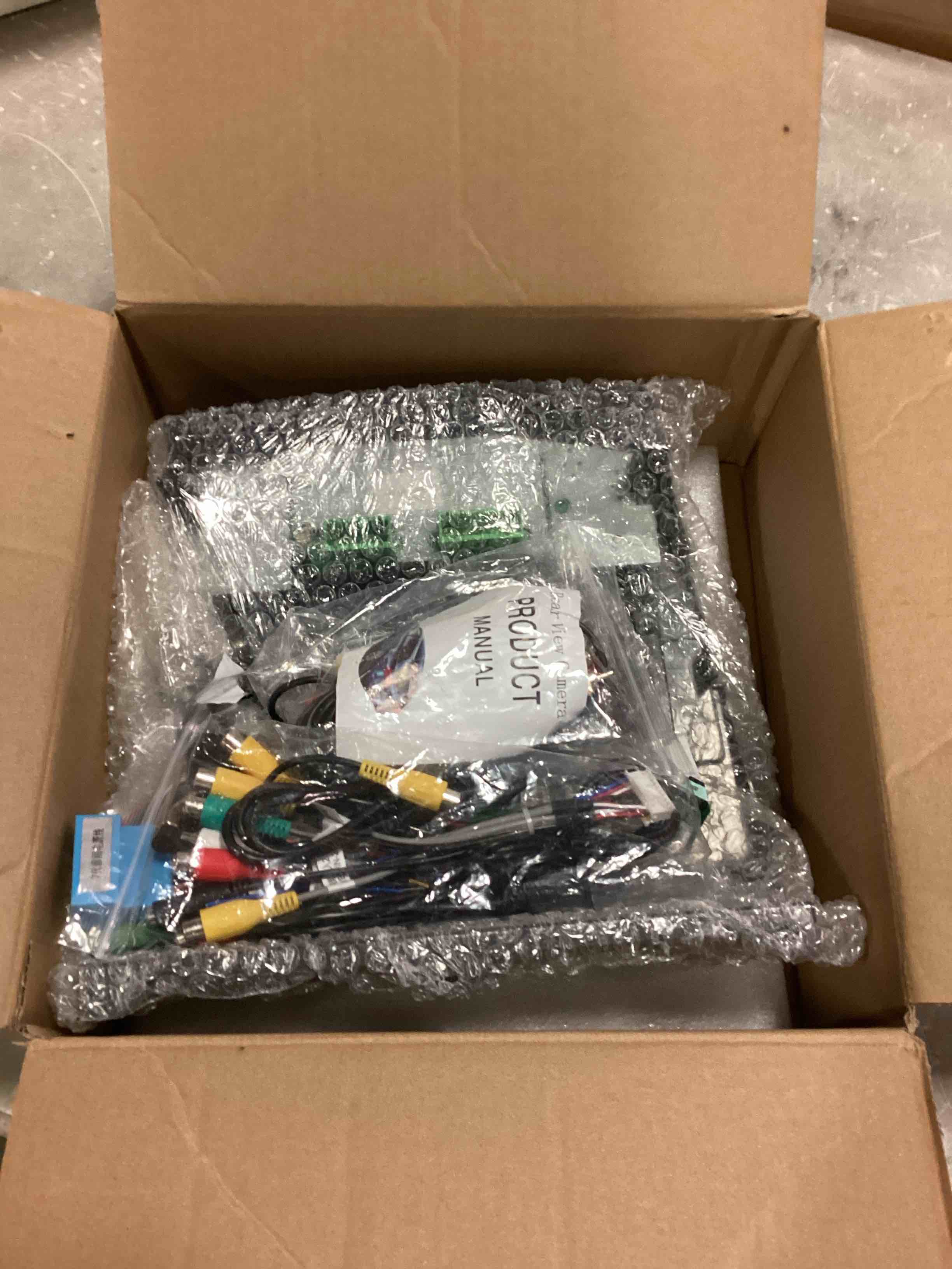 https://s3.amazonaws.com/lotting-images-prod/bidfta/GRN6388036_1721959860992.jpeg