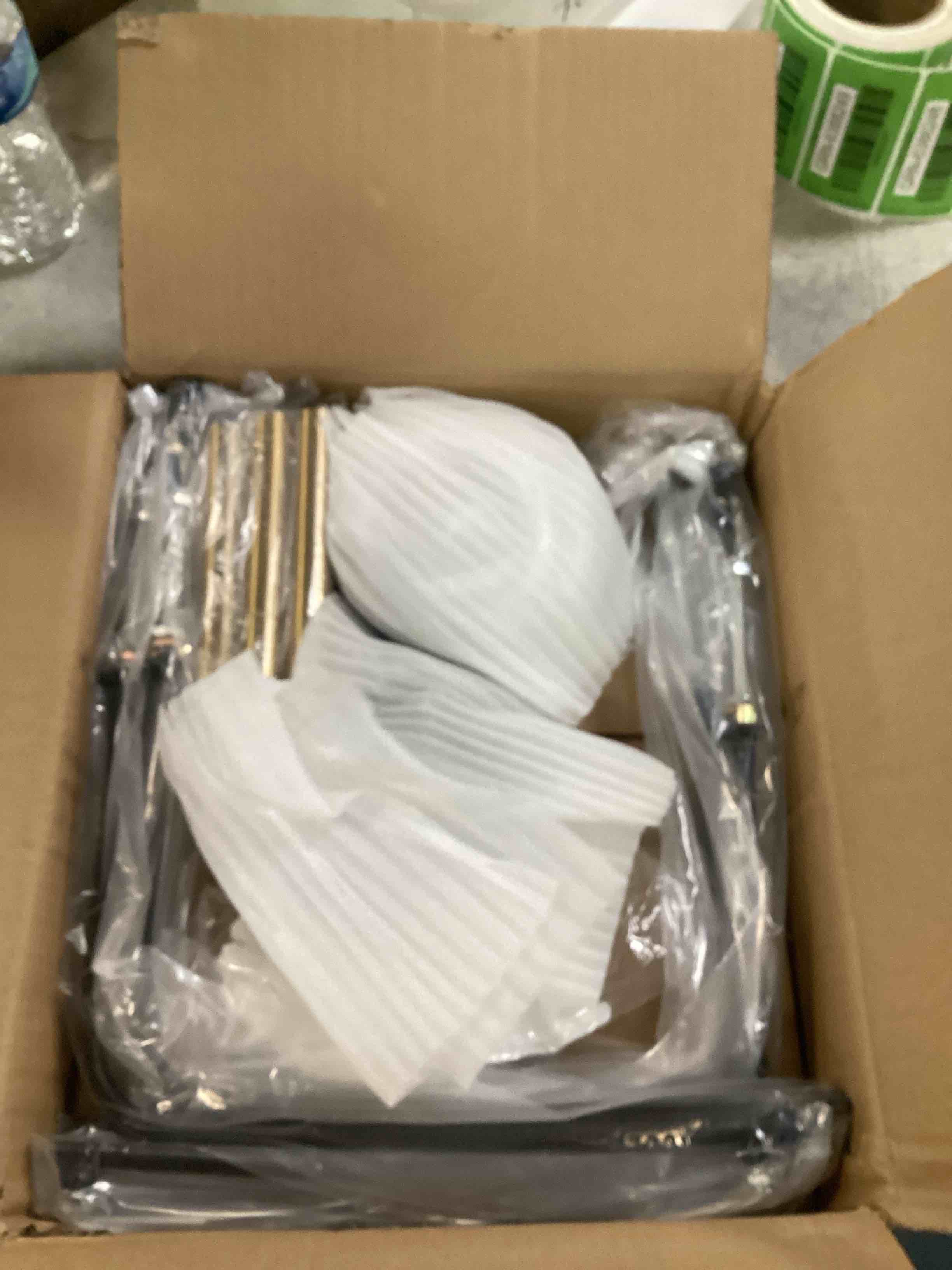 https://s3.amazonaws.com/lotting-images-prod/bidfta/GRN6388248_1722033783746.jpeg