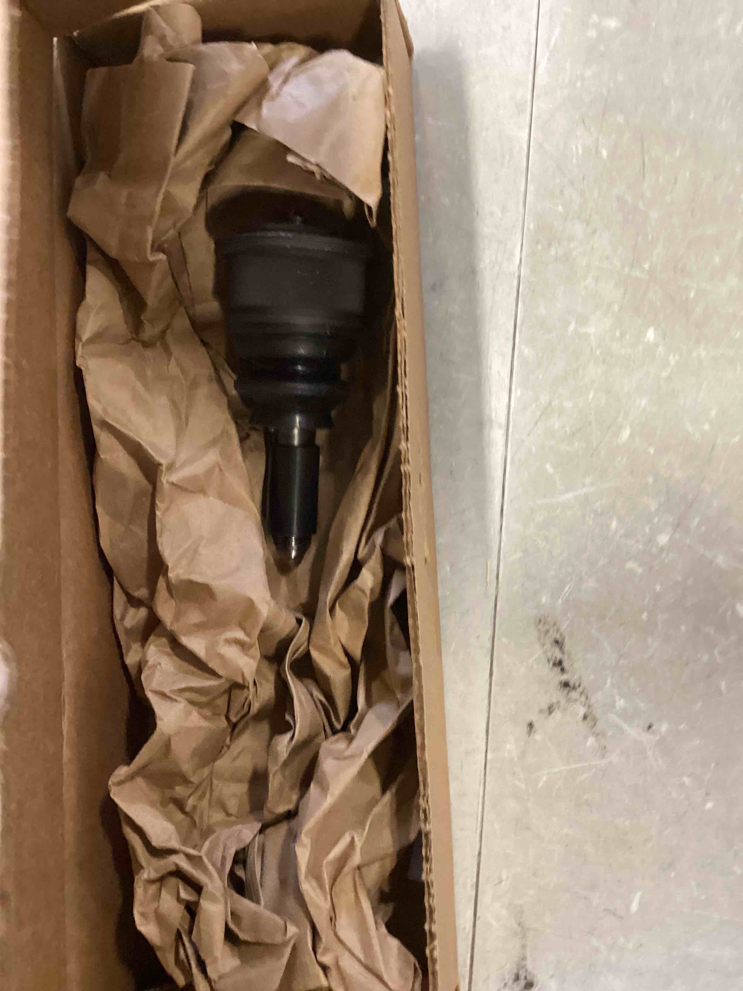 https://s3.amazonaws.com/lotting-images-prod/bidfta/GRN6389017_1721410944690.jpeg