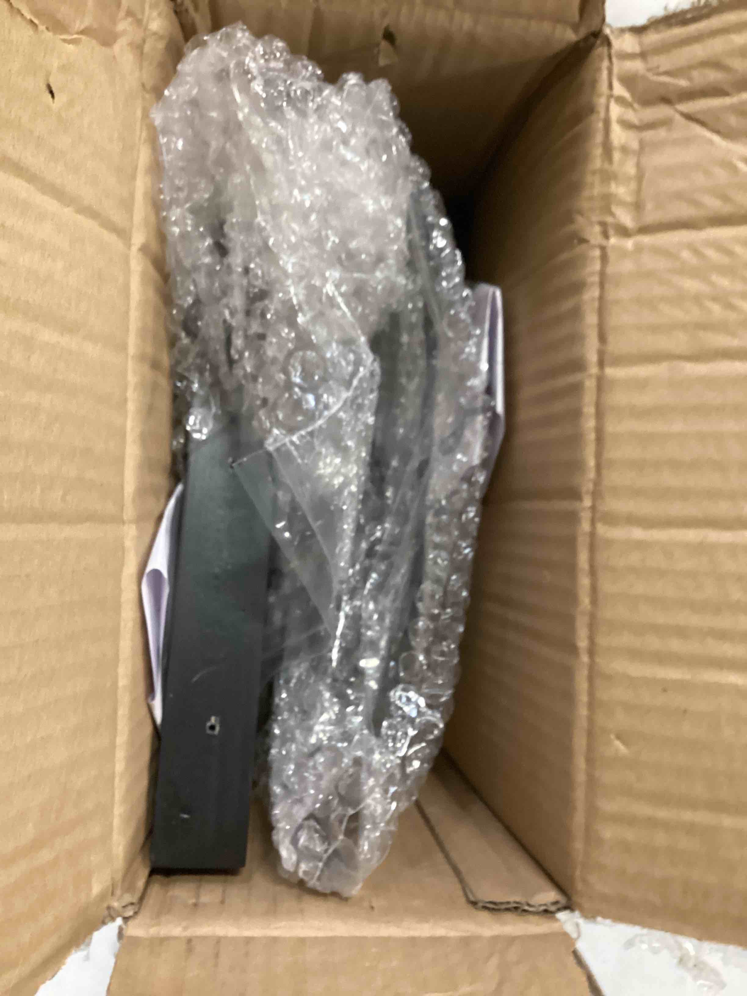 https://s3.amazonaws.com/lotting-images-prod/bidfta/GRN6389202_1721746600339.jpeg
