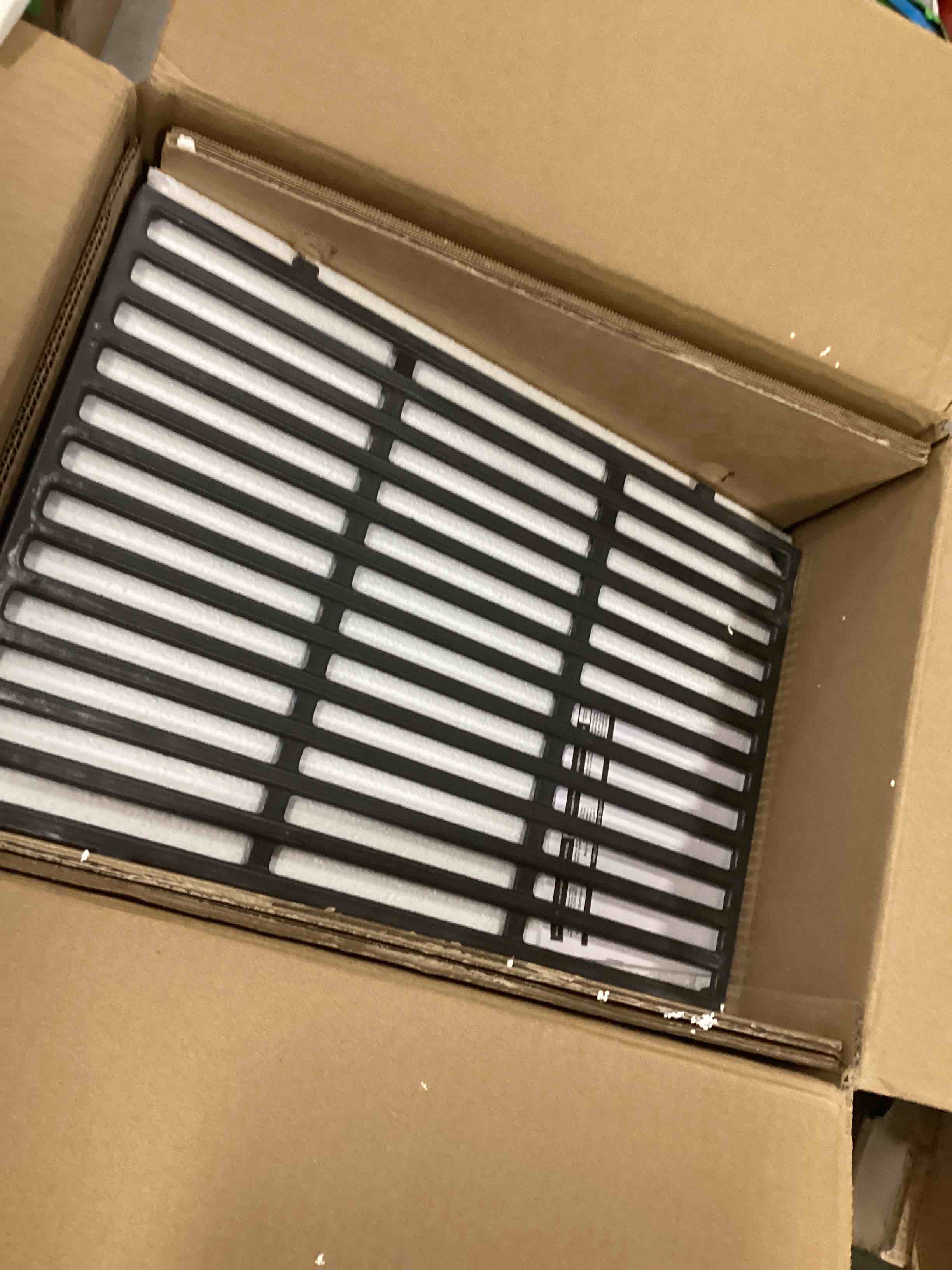https://s3.amazonaws.com/lotting-images-prod/bidfta/GRN6389286_1721752888405.jpeg