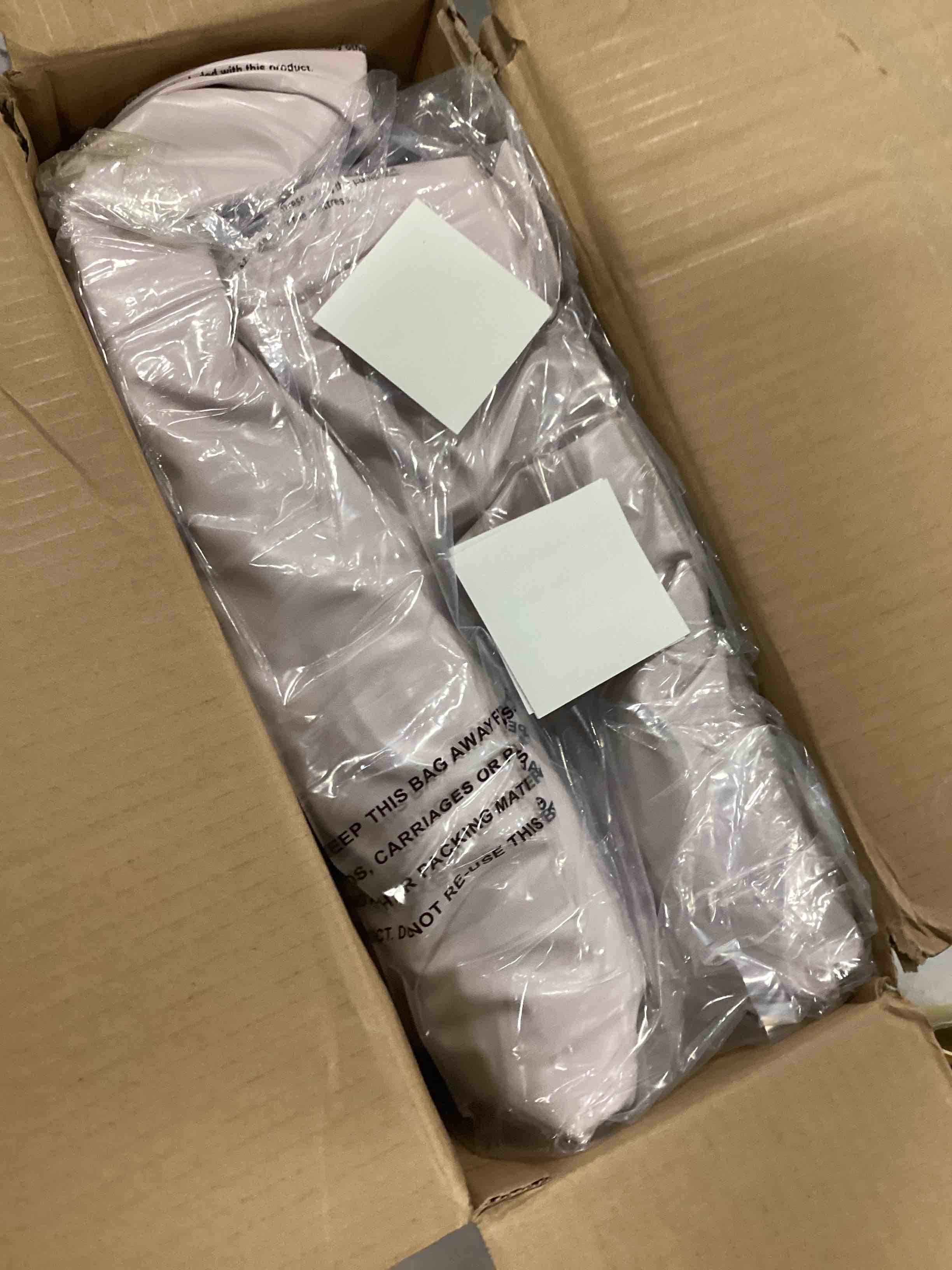 https://s3.amazonaws.com/lotting-images-prod/bidfta/GRN6389287_1721752946780.jpeg