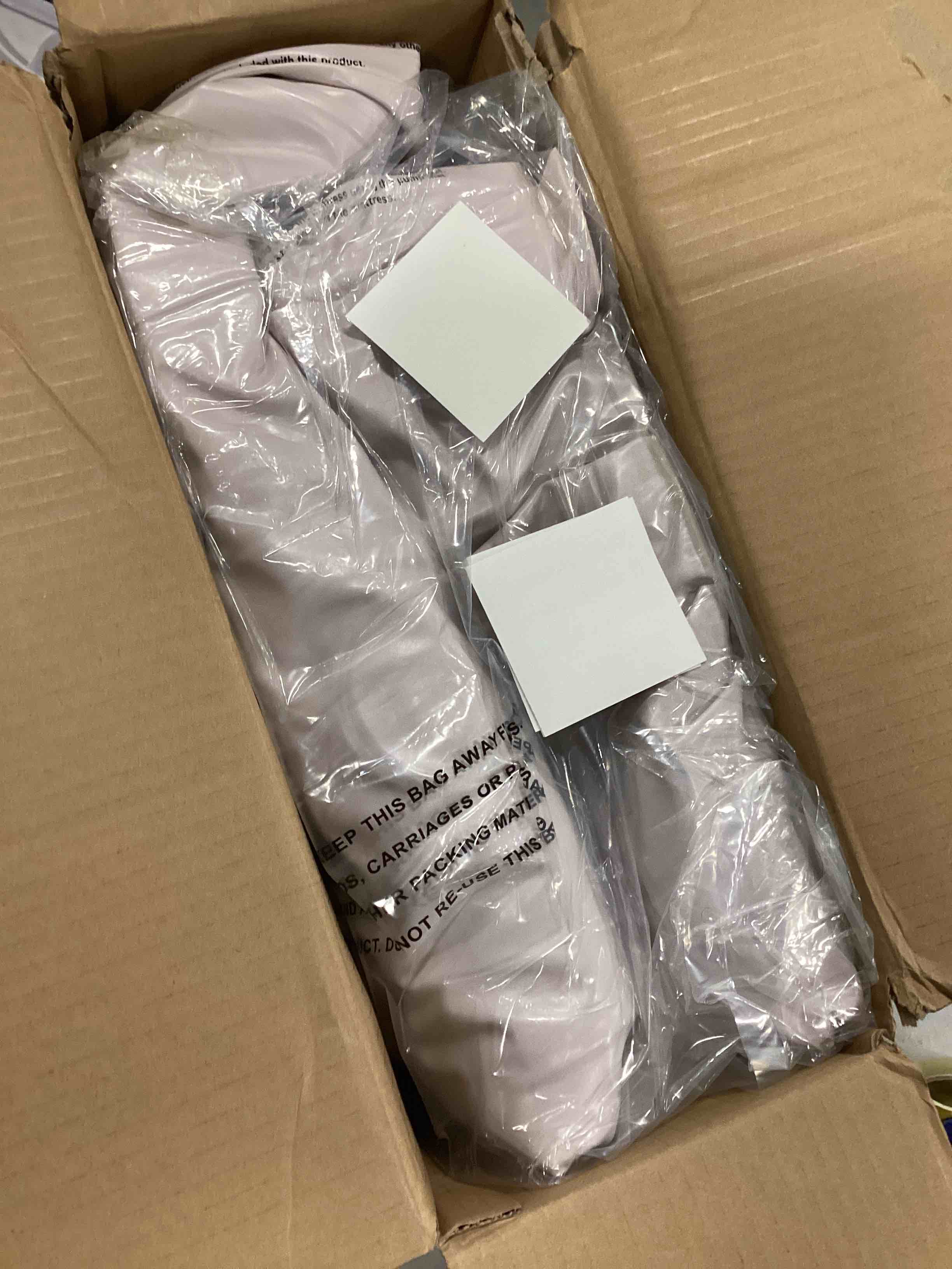 https://s3.amazonaws.com/lotting-images-prod/bidfta/GRN6389287_1721752948043.jpeg