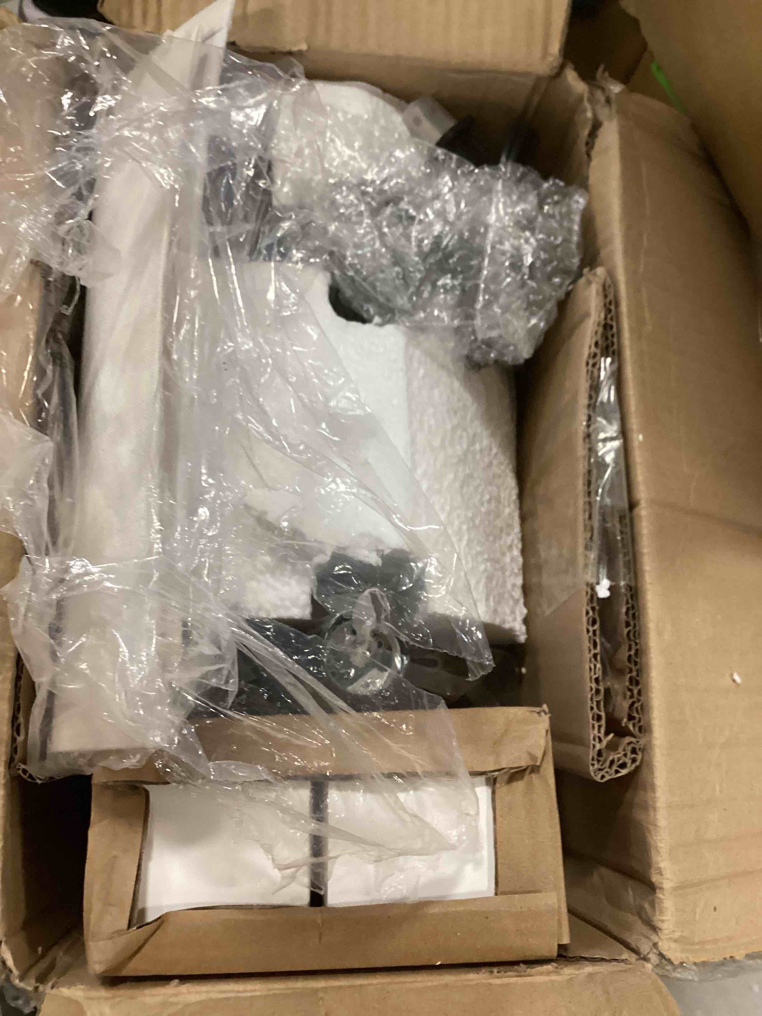 https://s3.amazonaws.com/lotting-images-prod/bidfta/GRN6389294_1721749942893.jpeg