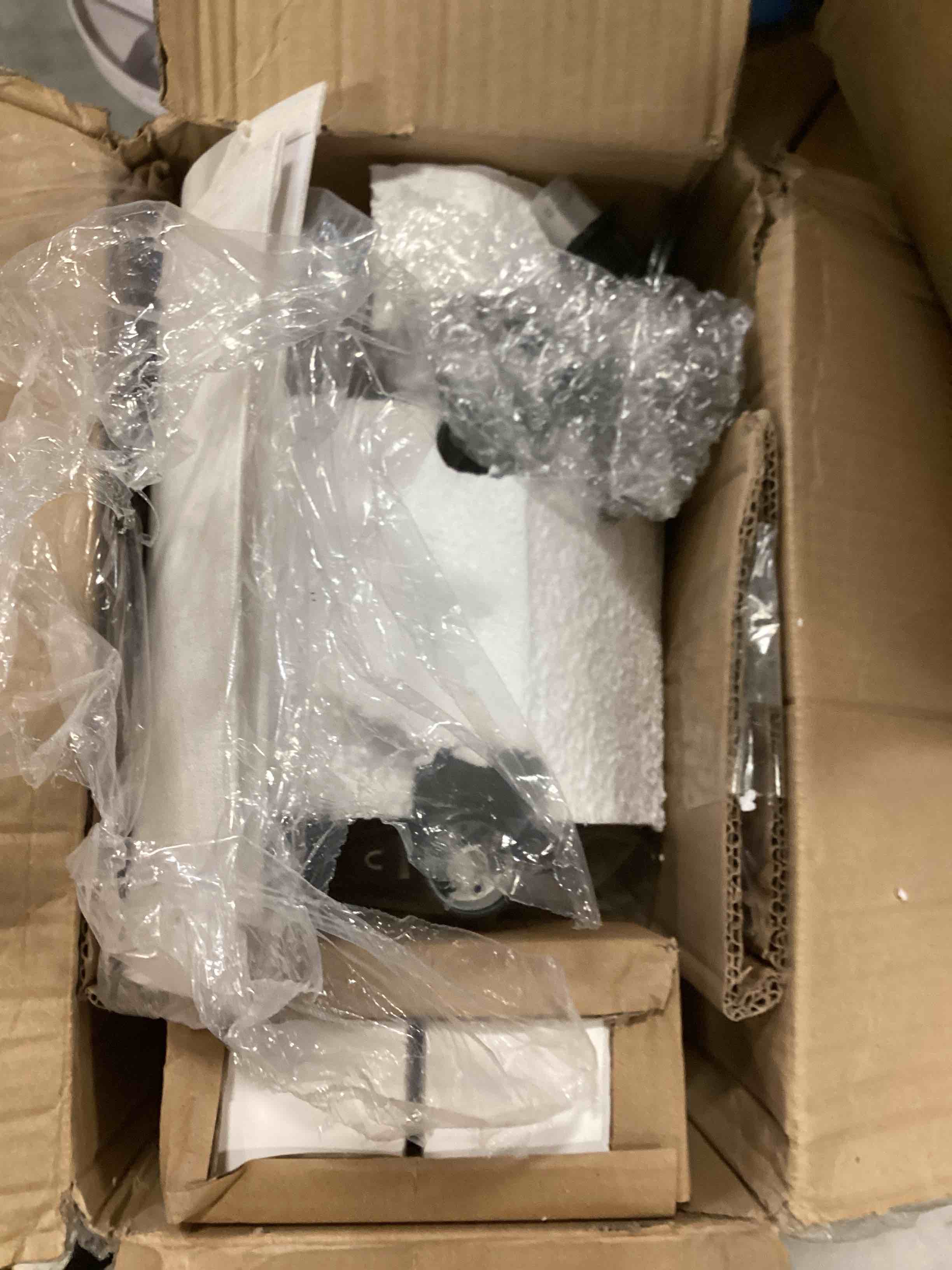 https://s3.amazonaws.com/lotting-images-prod/bidfta/GRN6389294_1721749944312.jpeg