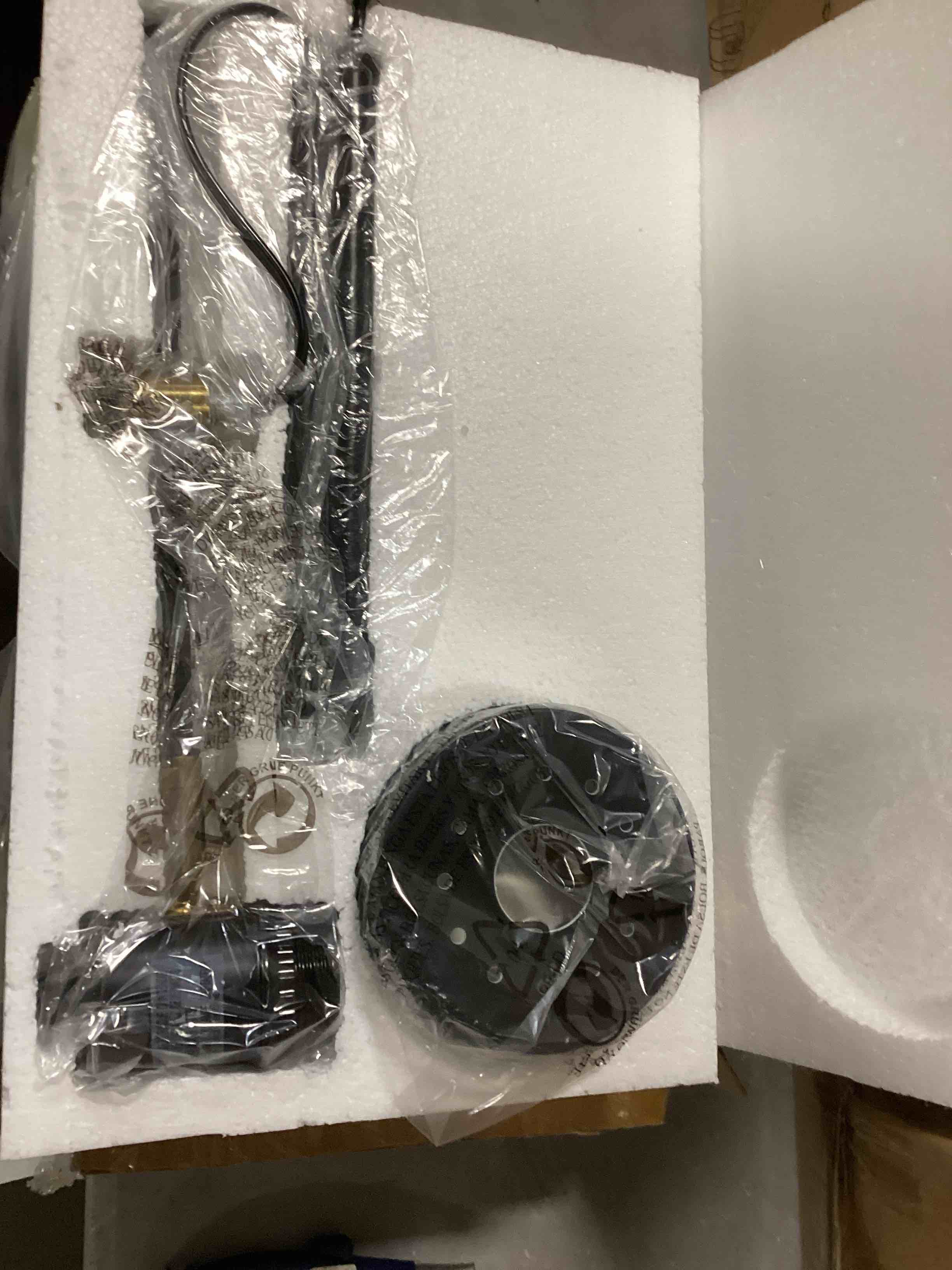 https://s3.amazonaws.com/lotting-images-prod/bidfta/GRN6389297_1721749484646.jpeg