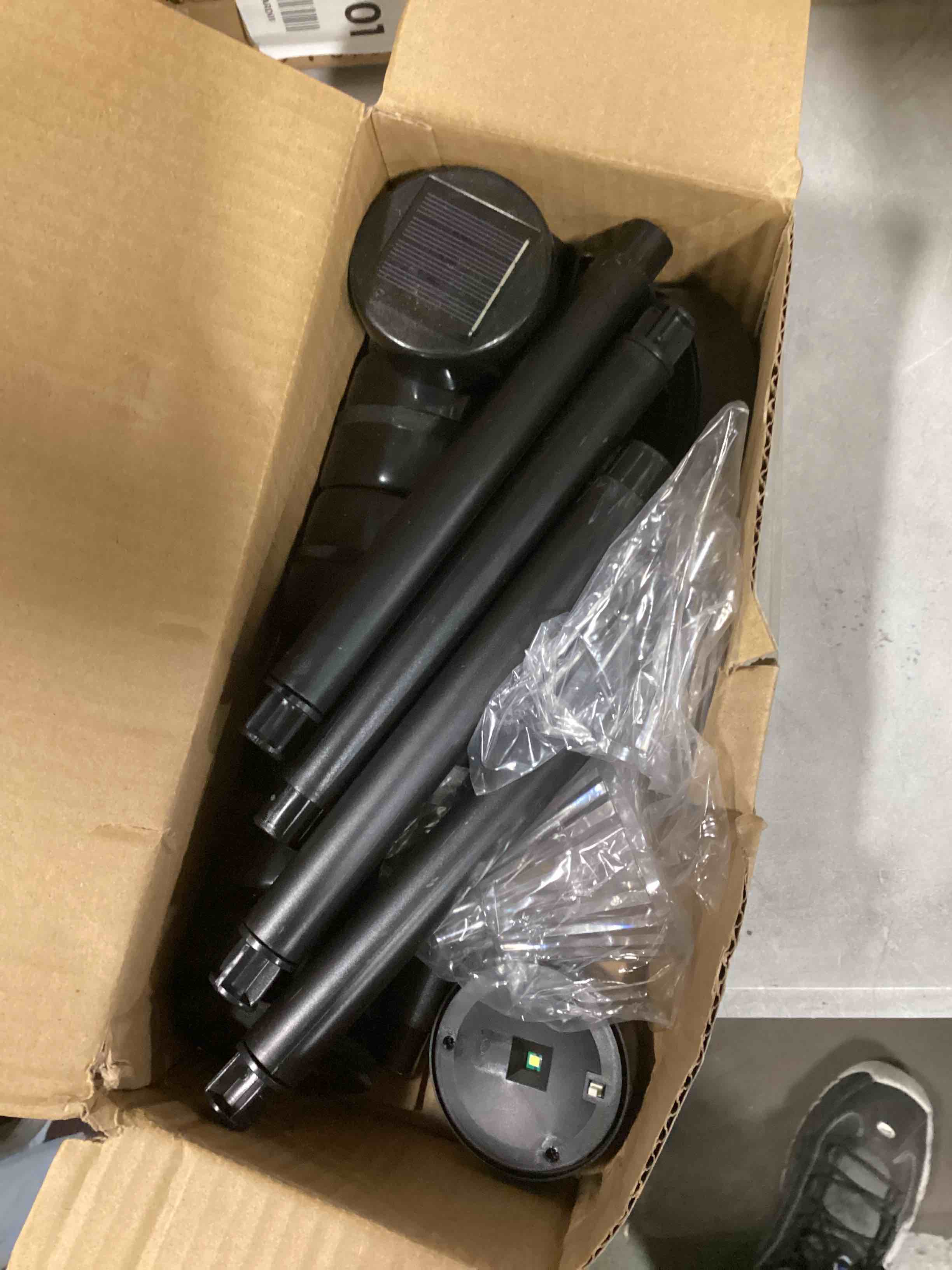 https://s3.amazonaws.com/lotting-images-prod/bidfta/GRN6389311_1721748843507.jpeg