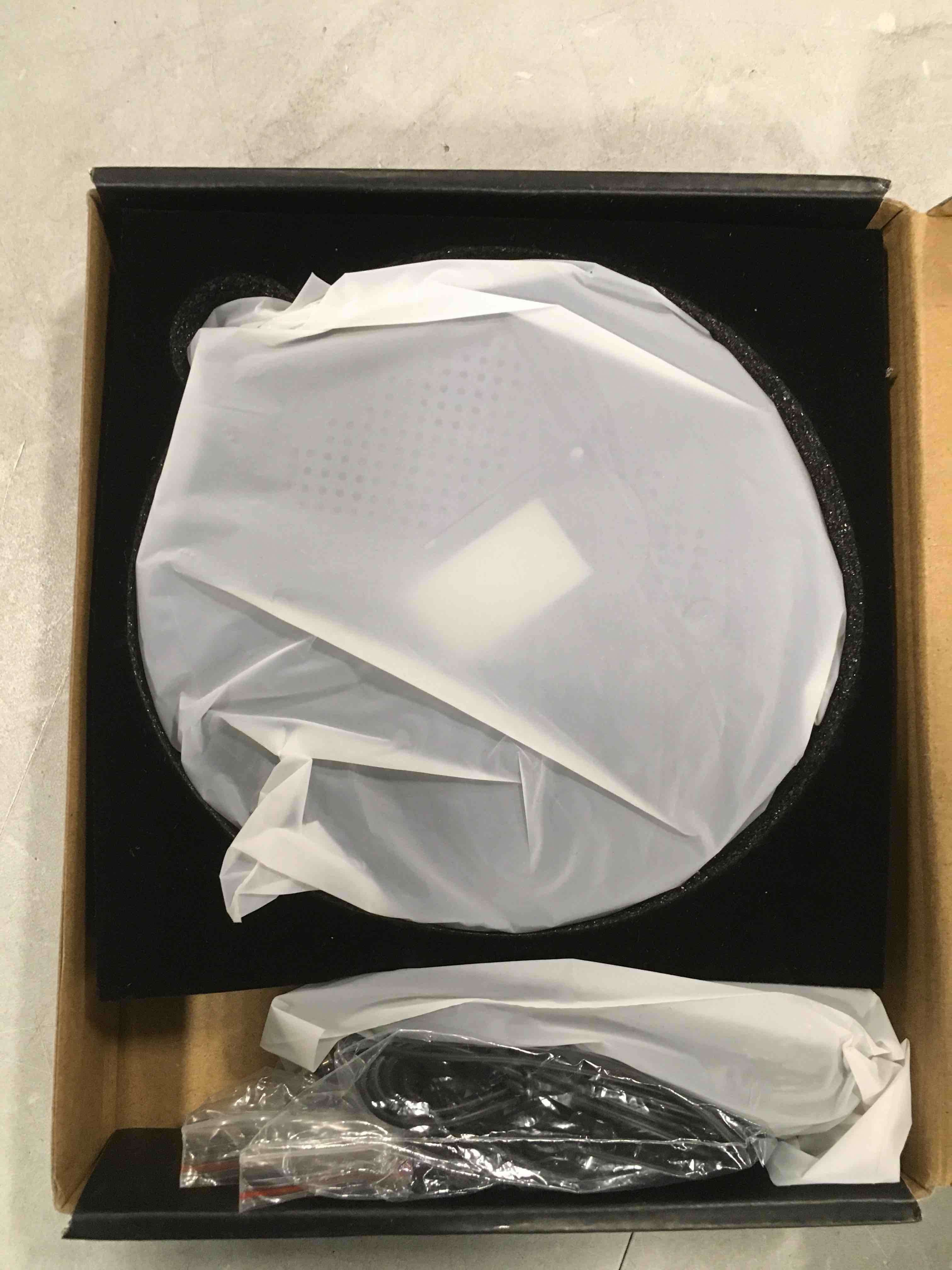https://s3.amazonaws.com/lotting-images-prod/bidfta/GRN6390315_1722087924383.jpeg