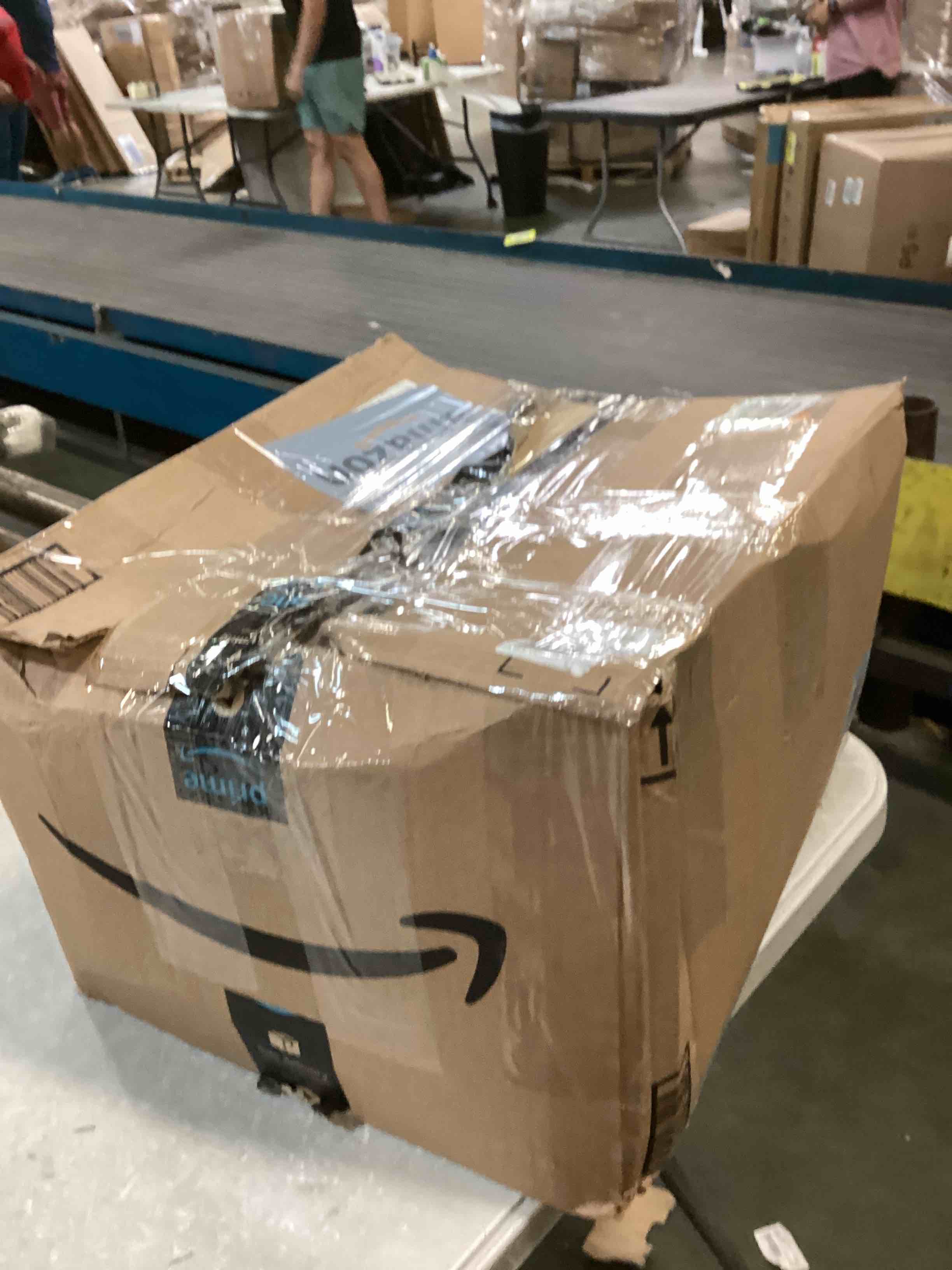 https://s3.amazonaws.com/lotting-images-prod/bidfta/GRN6390474_1721674291987.jpeg