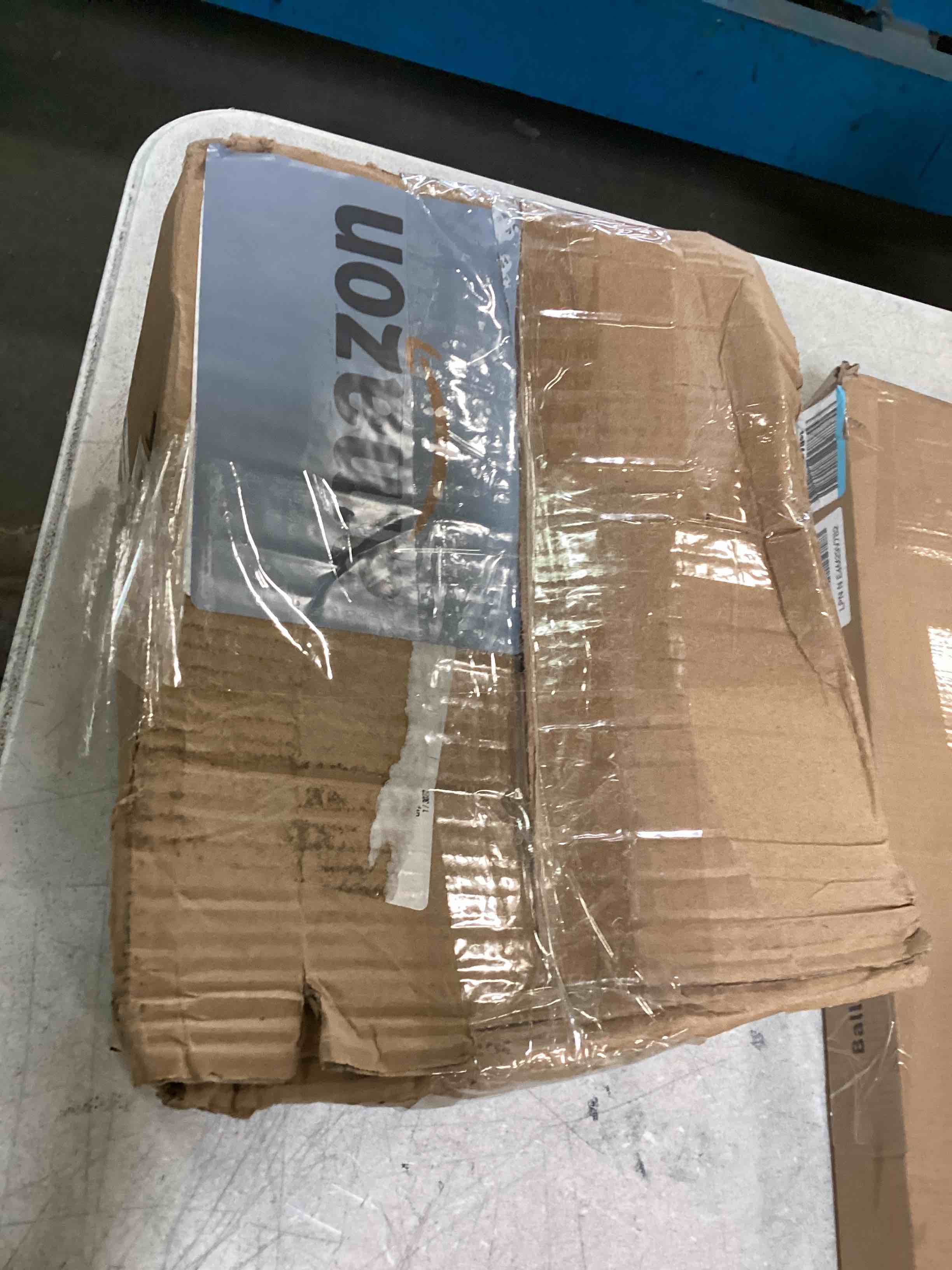 https://s3.amazonaws.com/lotting-images-prod/bidfta/GRN6390934_1722016108507.jpeg