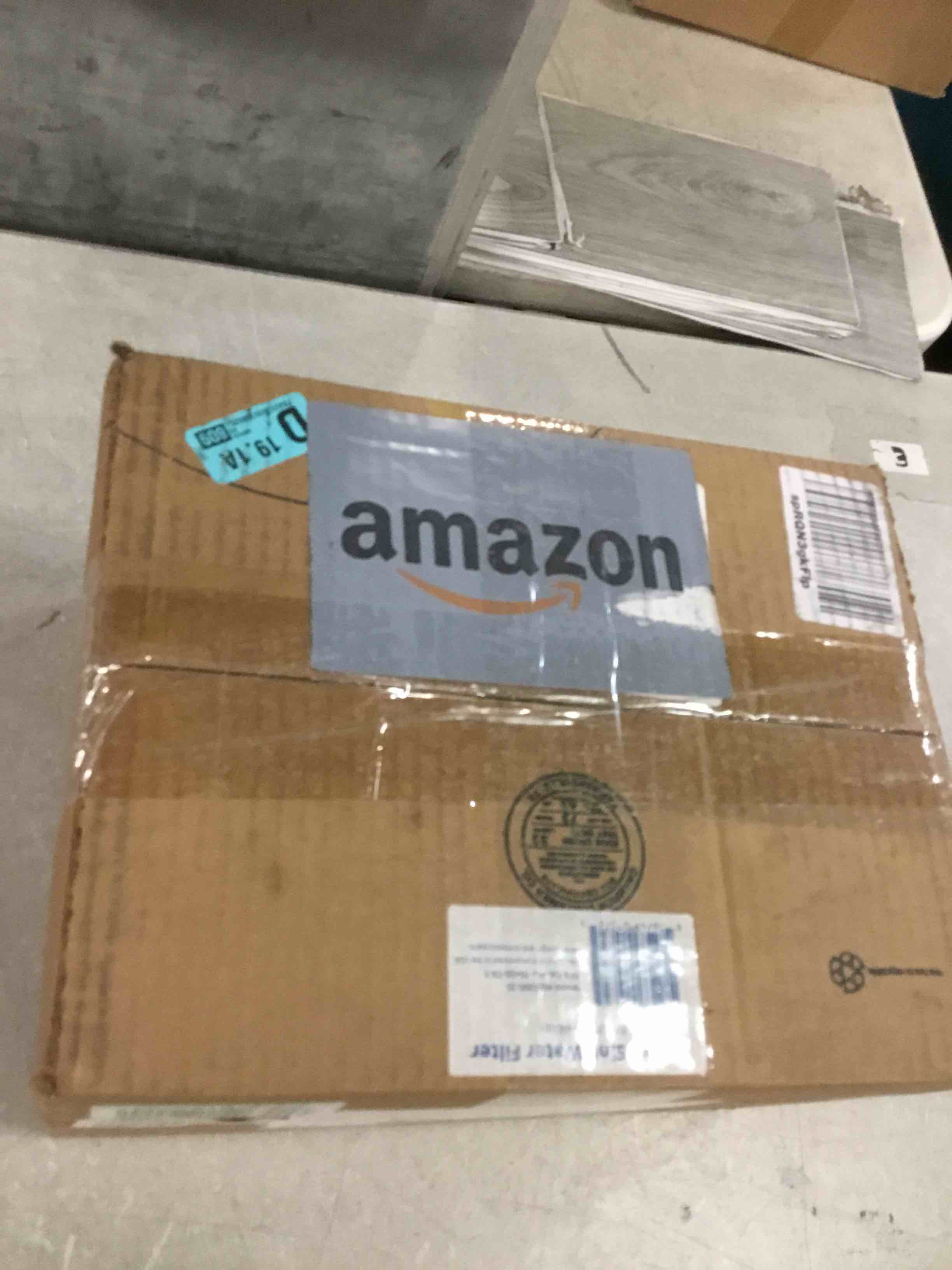 https://s3.amazonaws.com/lotting-images-prod/bidfta/GRN6391097_1722082219342.jpeg