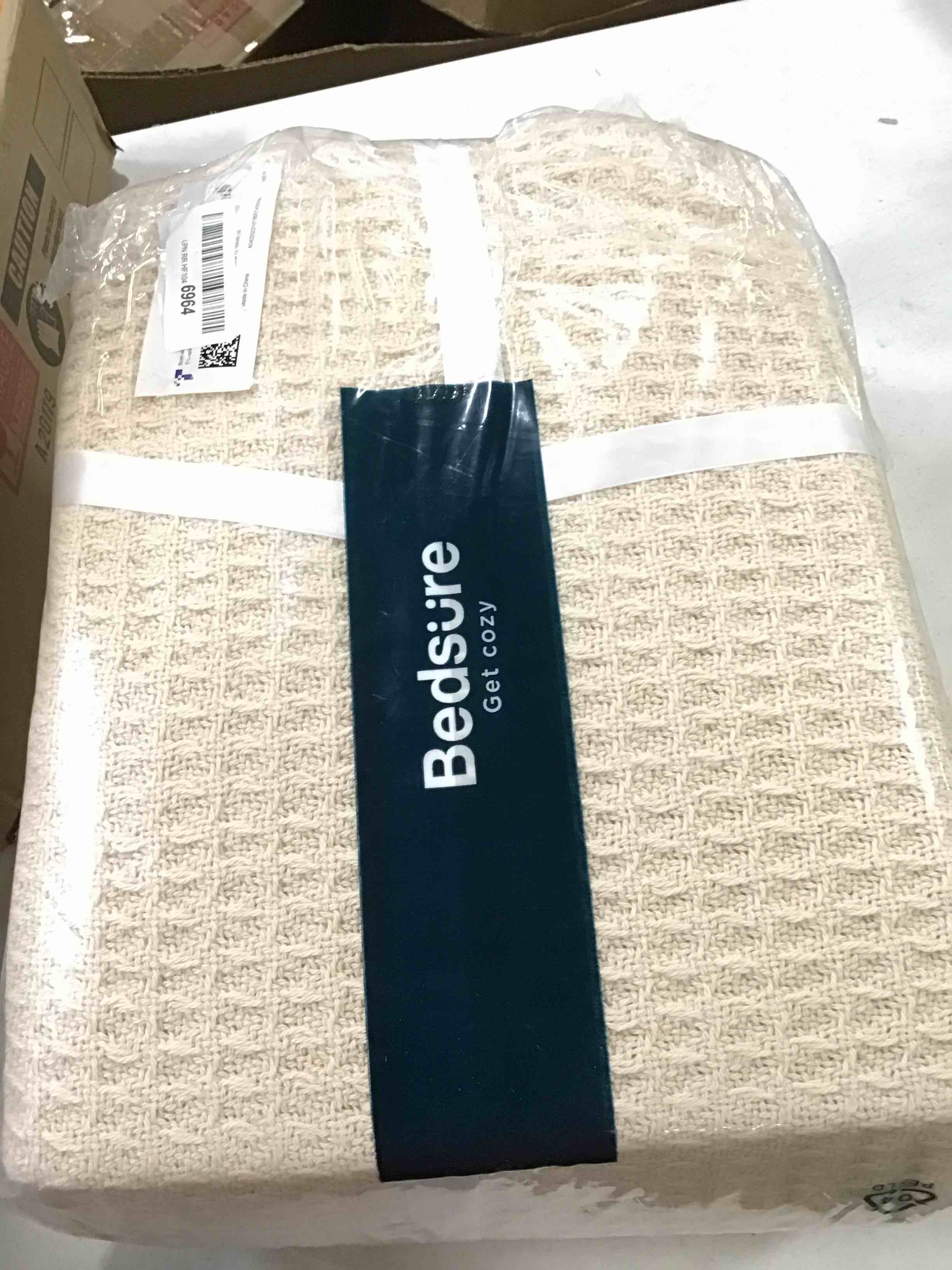 https://s3.amazonaws.com/lotting-images-prod/bidfta/GRN6392111_1716898221774.jpeg