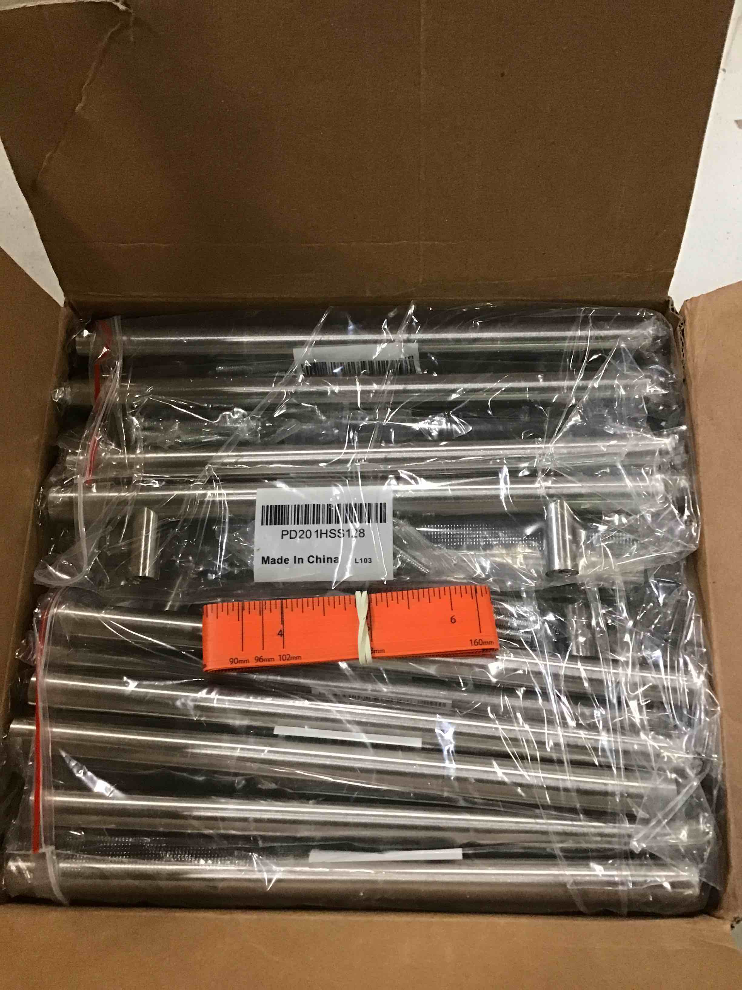 https://s3.amazonaws.com/lotting-images-prod/bidfta/GRN6392163_1716901931388.jpeg