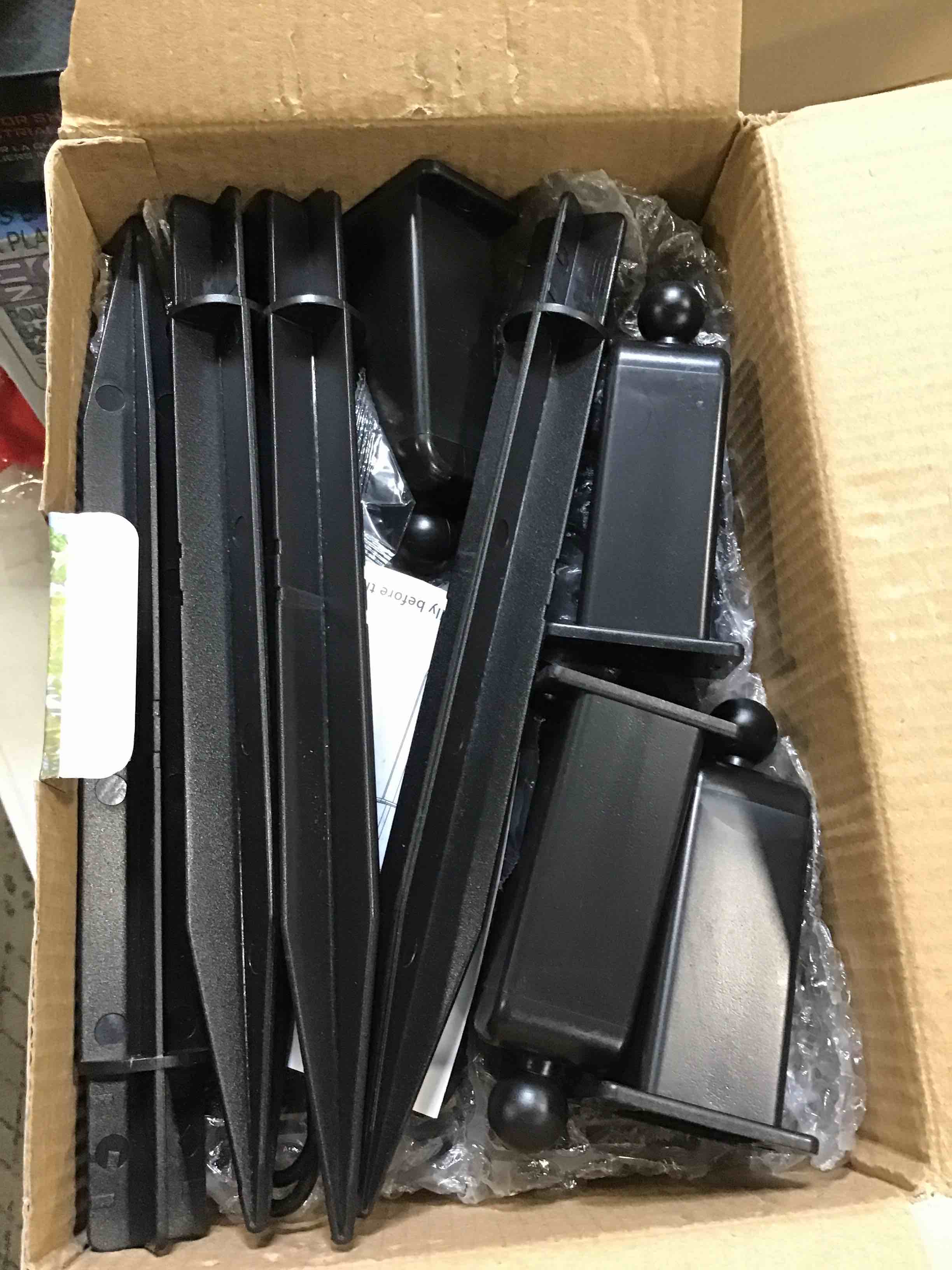 https://s3.amazonaws.com/lotting-images-prod/bidfta/GRN6392299_1716911534385.jpeg