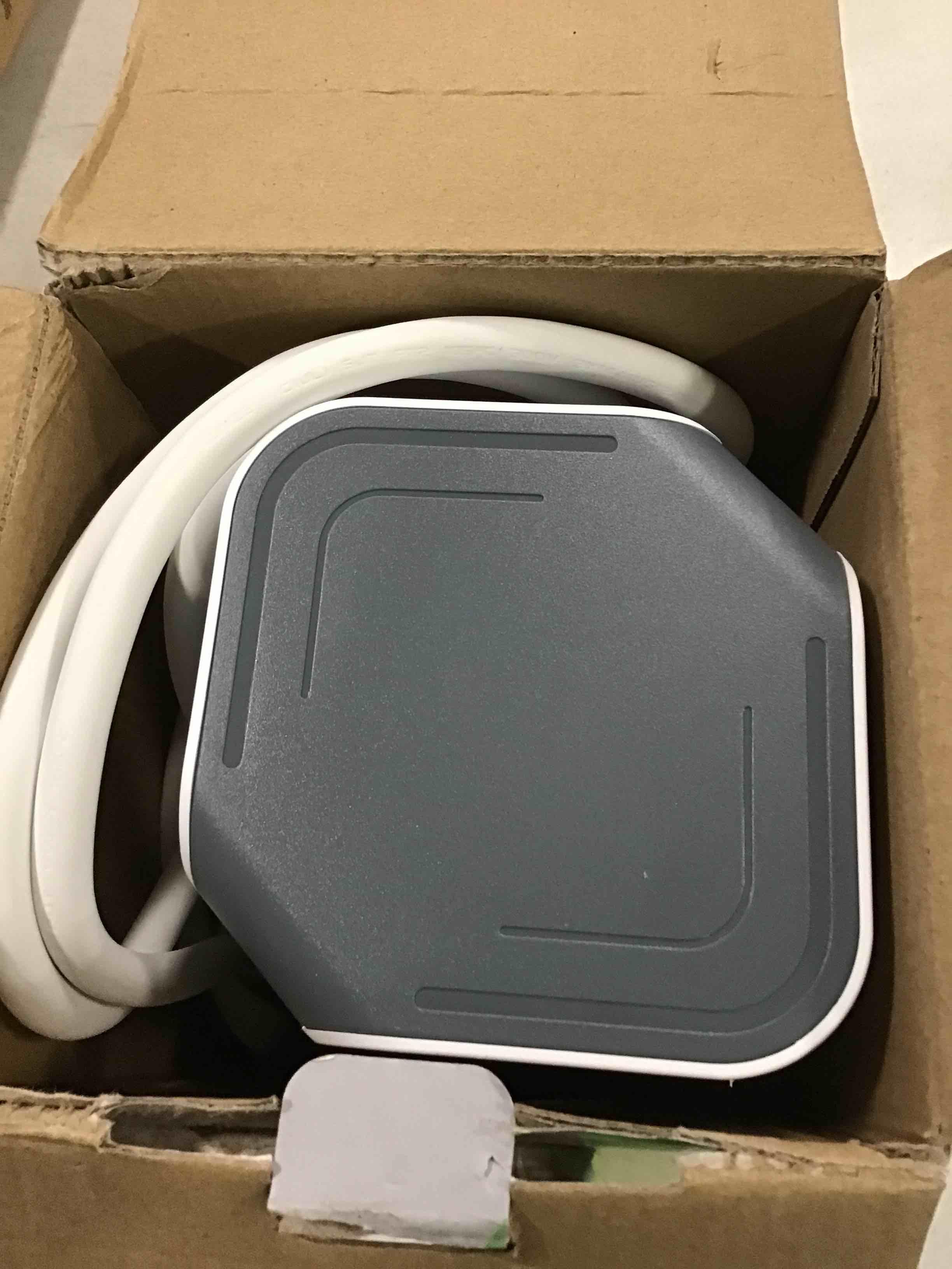 https://s3.amazonaws.com/lotting-images-prod/bidfta/GRN6392874_1716982179892.jpeg