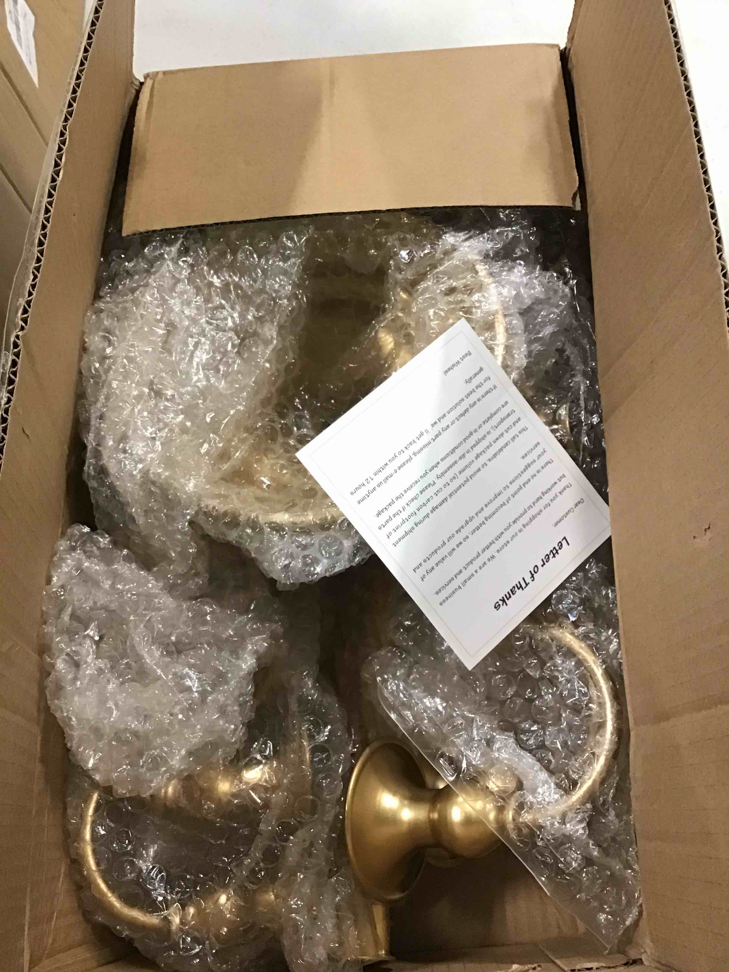 https://s3.amazonaws.com/lotting-images-prod/bidfta/GRN6392883_1716982615053.jpeg