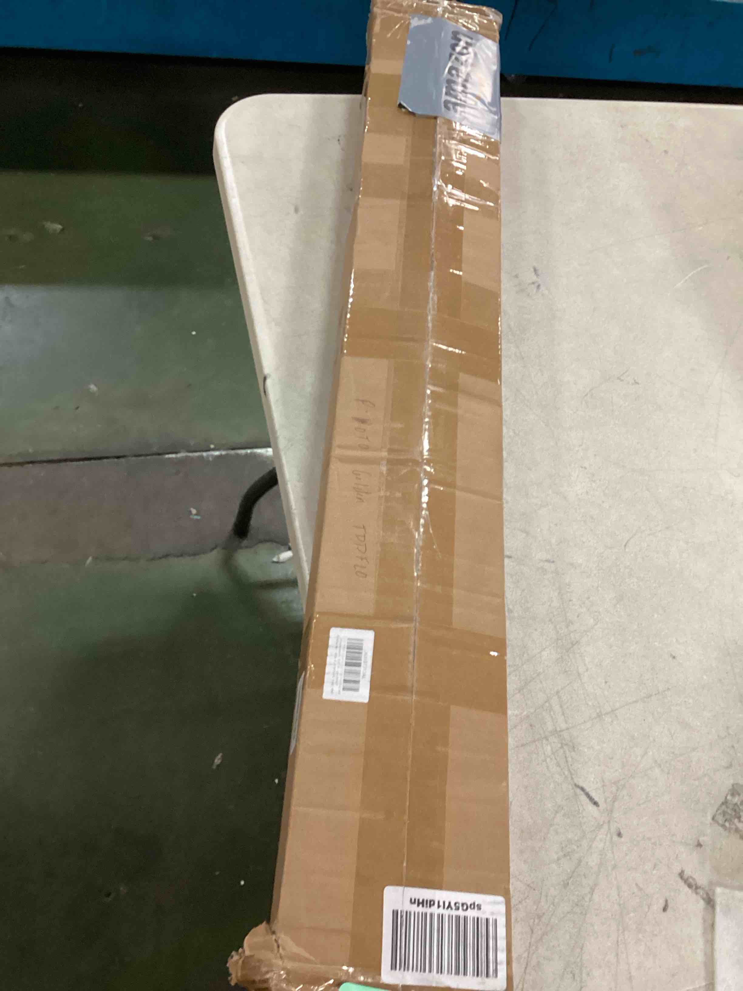 https://s3.amazonaws.com/lotting-images-prod/bidfta/GRN6395296_1716898012509.jpeg