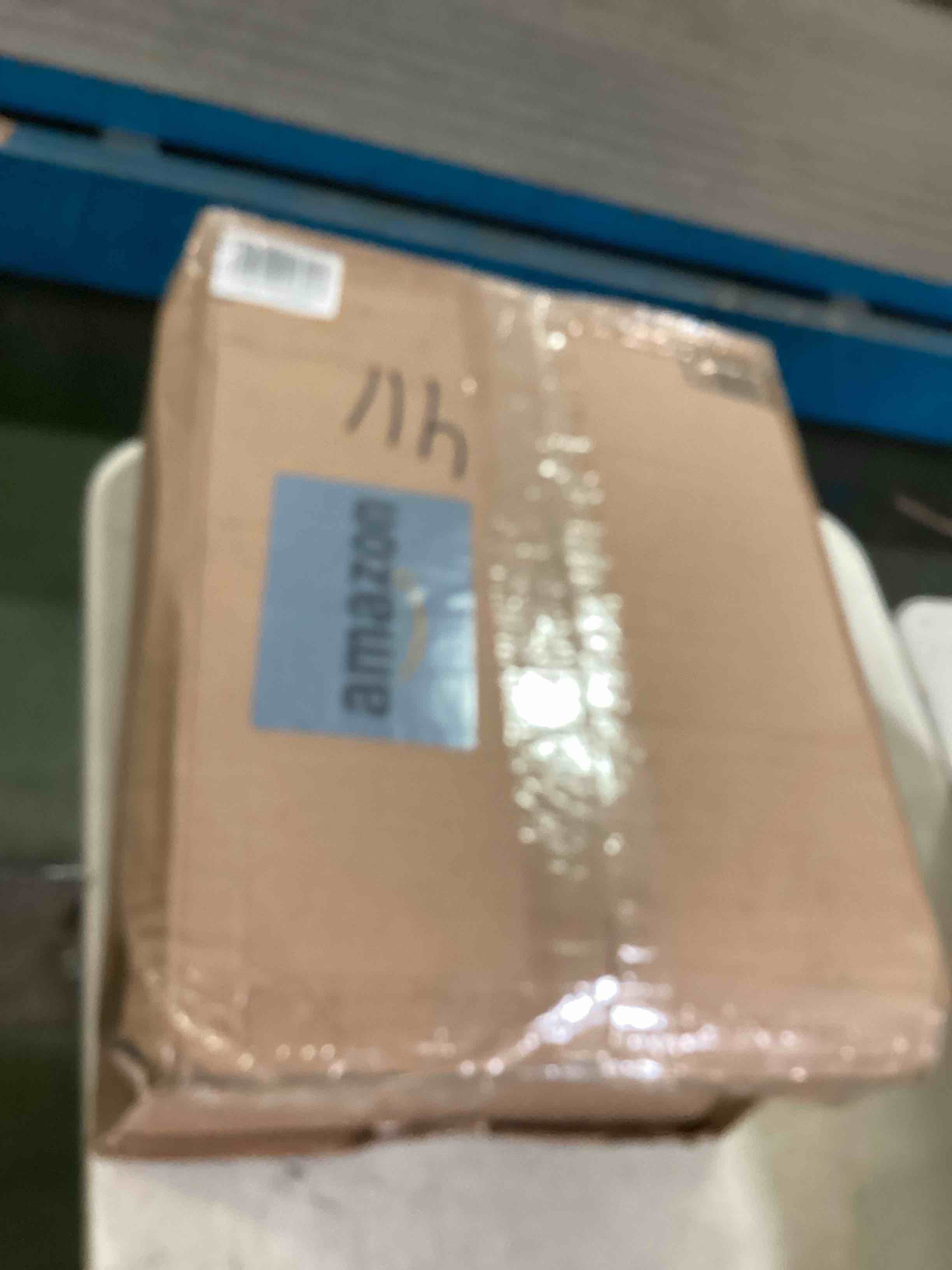 https://s3.amazonaws.com/lotting-images-prod/bidfta/GRN6395367_1716908215292.jpeg