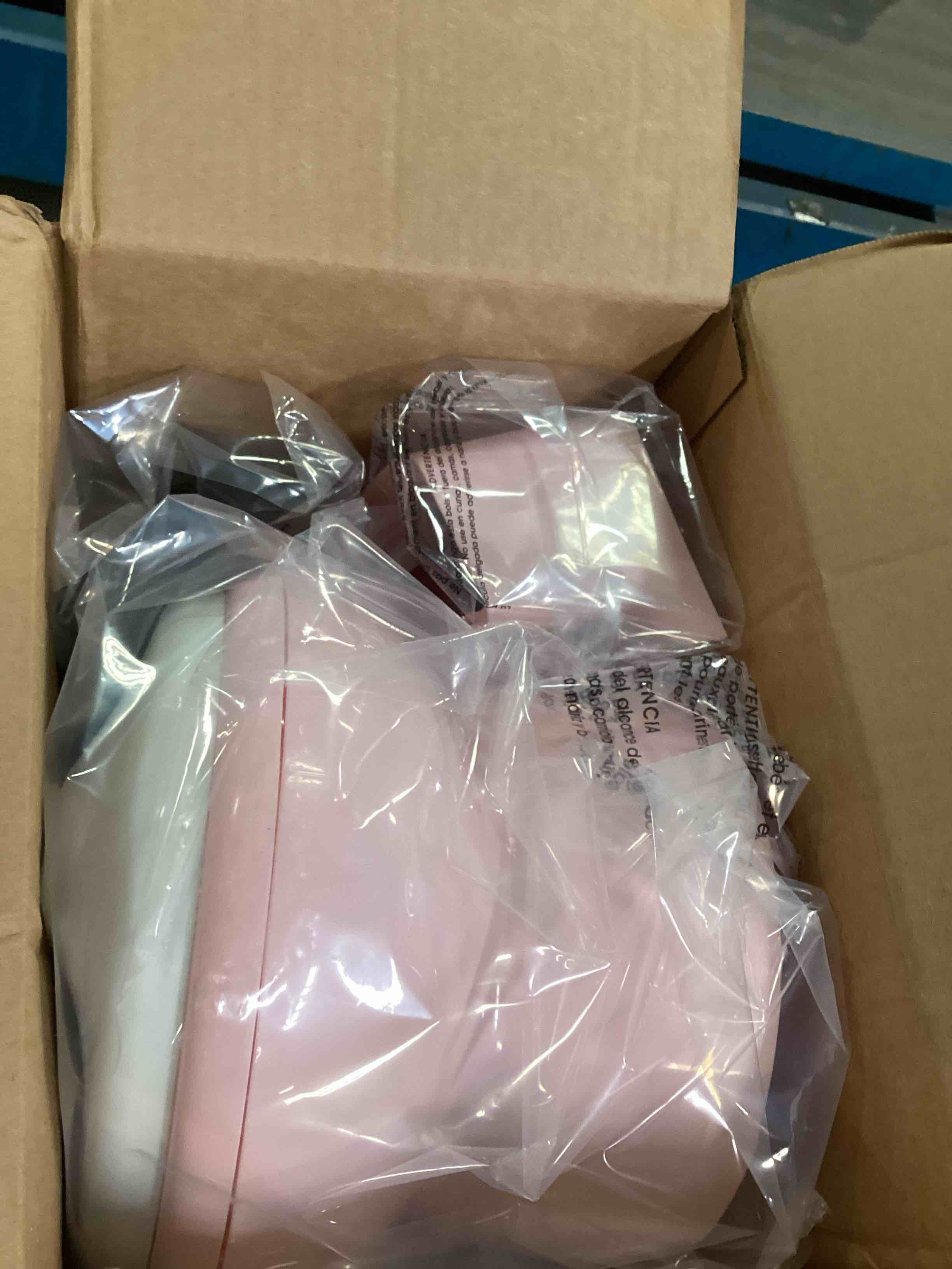 https://s3.amazonaws.com/lotting-images-prod/bidfta/GRN6395452_1716921204083.jpeg