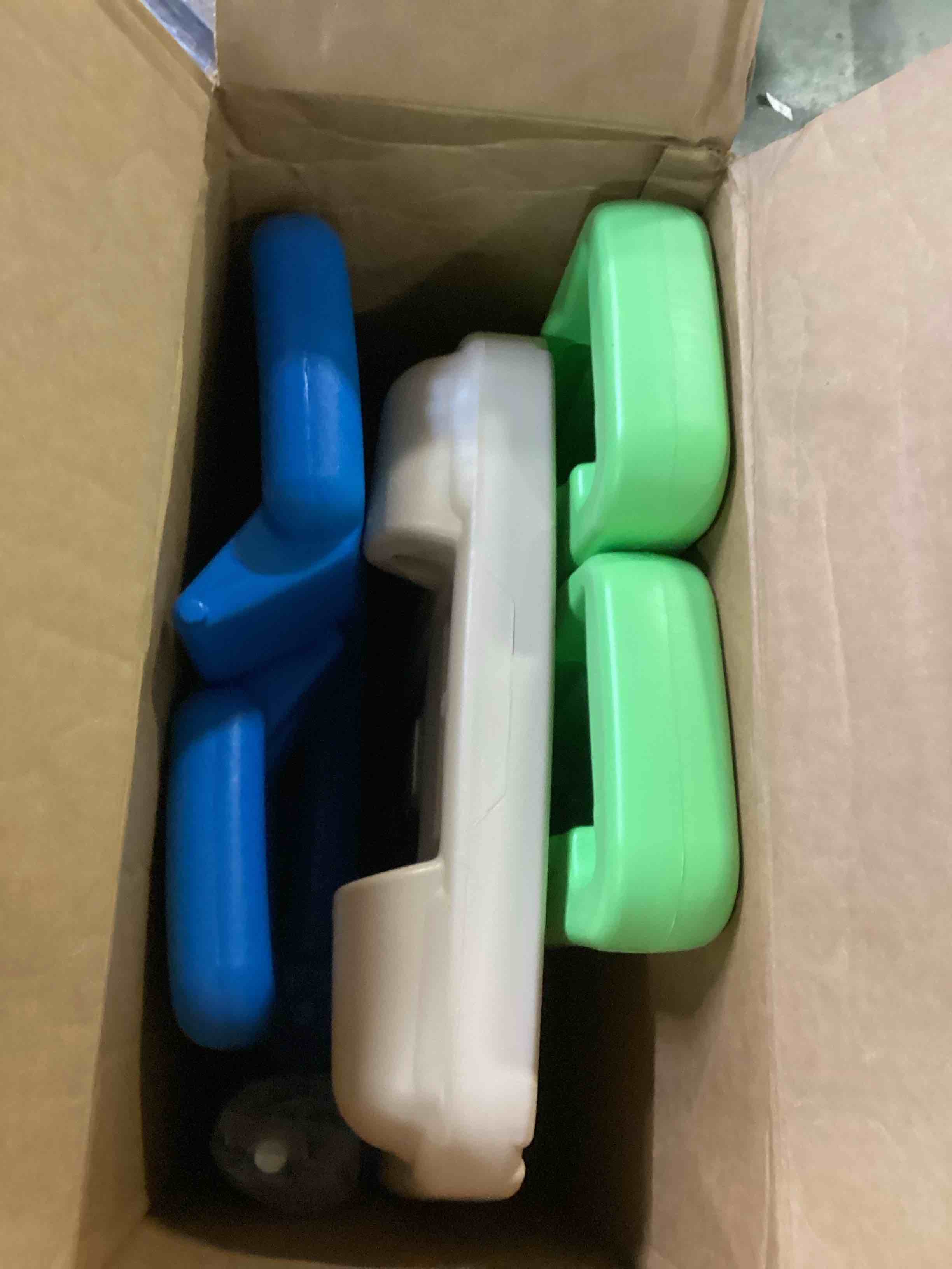 https://s3.amazonaws.com/lotting-images-prod/bidfta/GRN6395784_1717093250560.jpeg