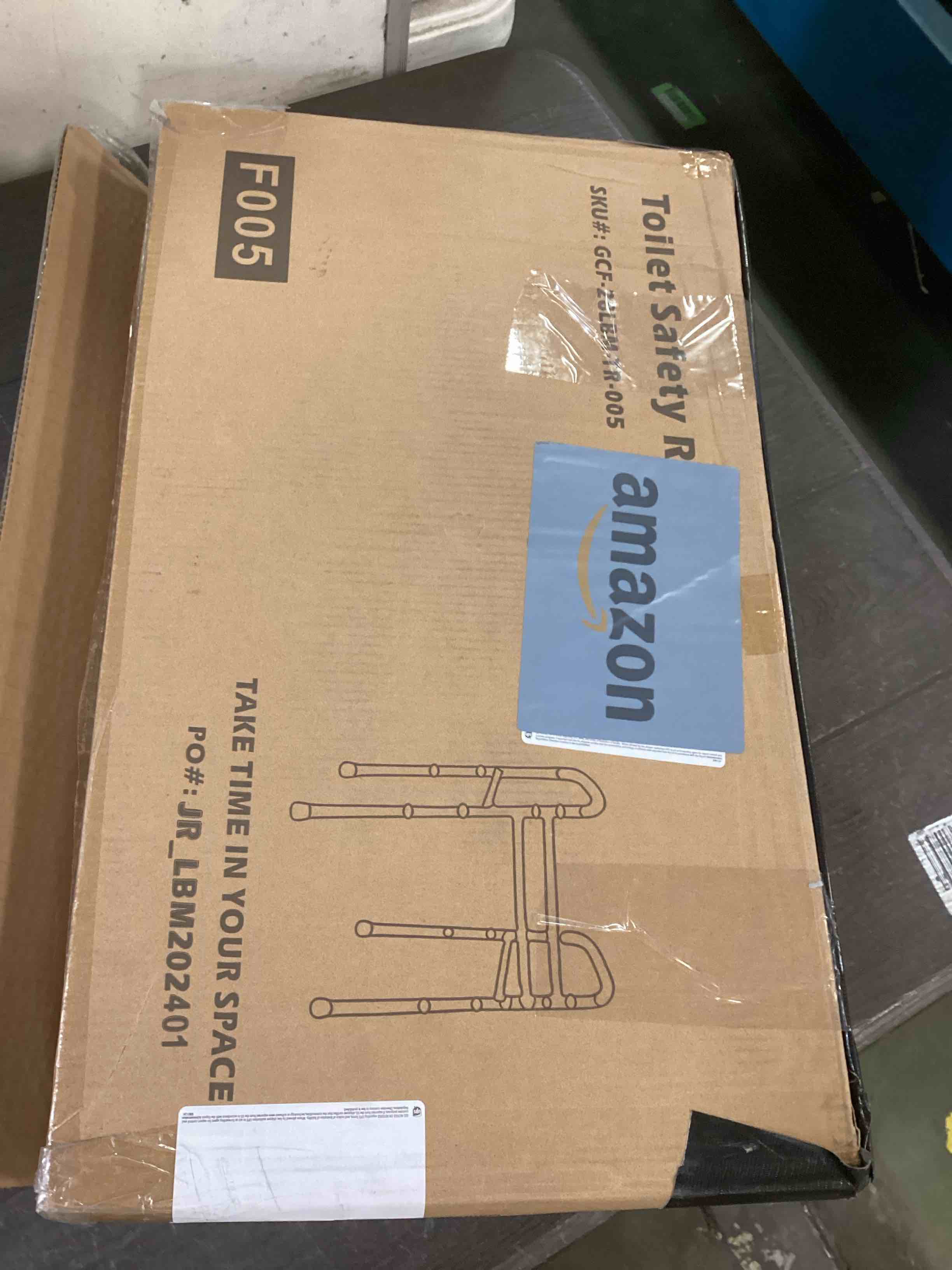 https://s3.amazonaws.com/lotting-images-prod/bidfta/GRN6396314_1717429951589.jpeg