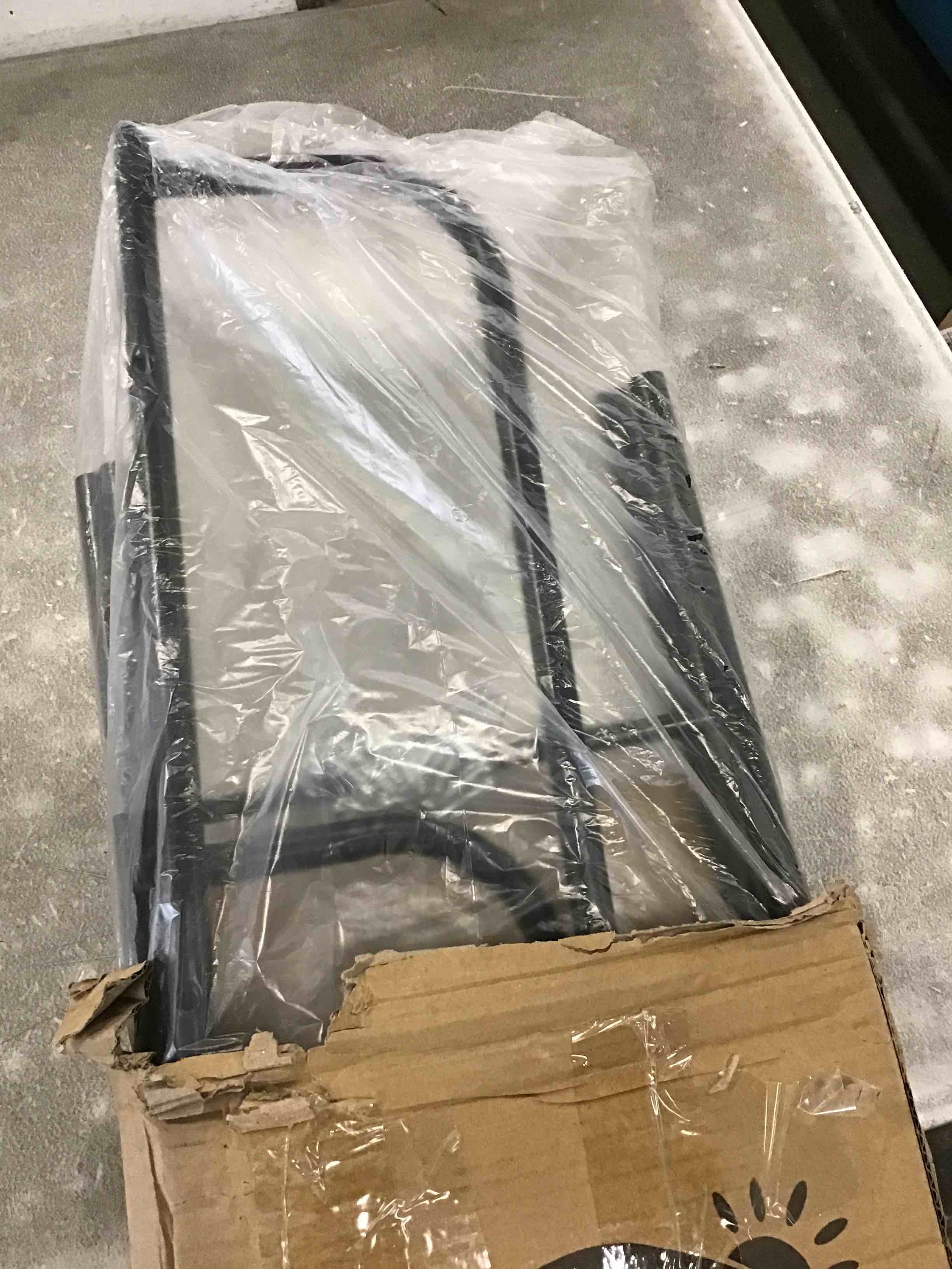 https://s3.amazonaws.com/lotting-images-prod/bidfta/GRN6396875_1717011169051.jpeg