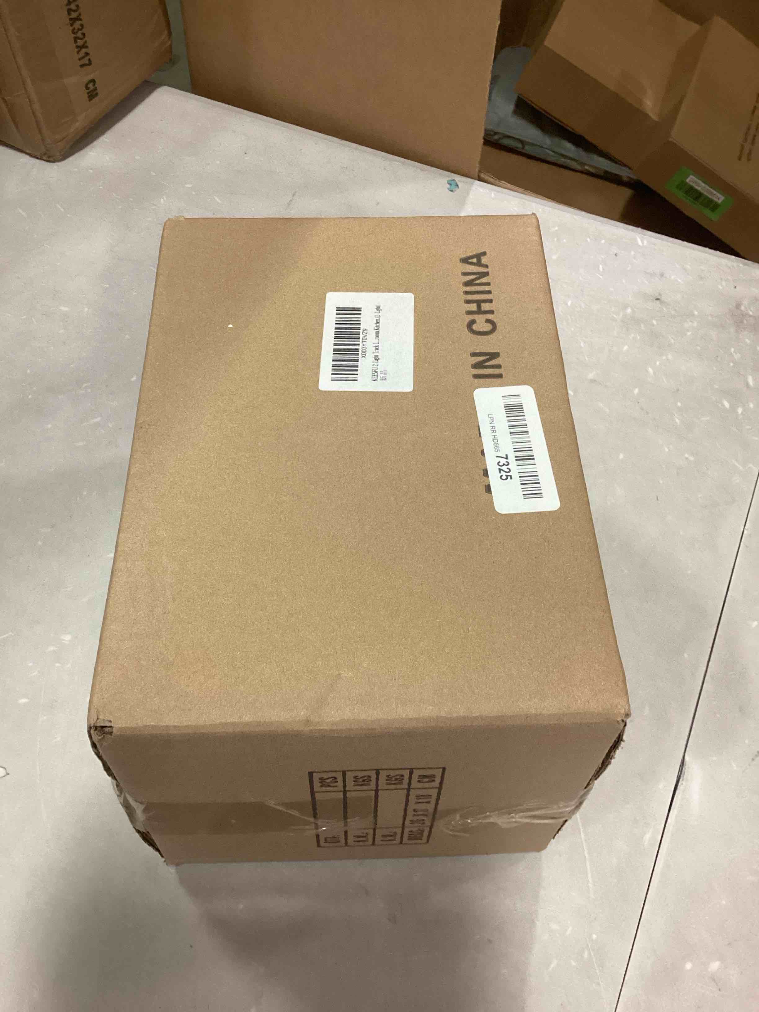 https://s3.amazonaws.com/lotting-images-prod/bidfta/GRN6398821_1717255604728.jpeg