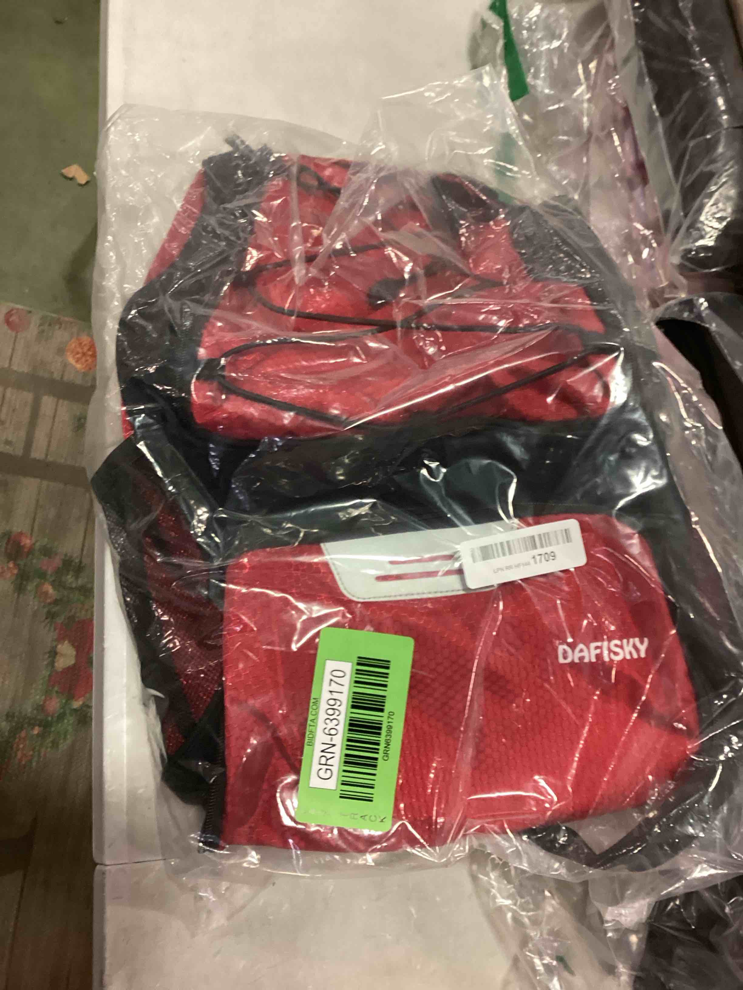 https://s3.amazonaws.com/lotting-images-prod/bidfta/GRN6399170_1717348209321.jpeg