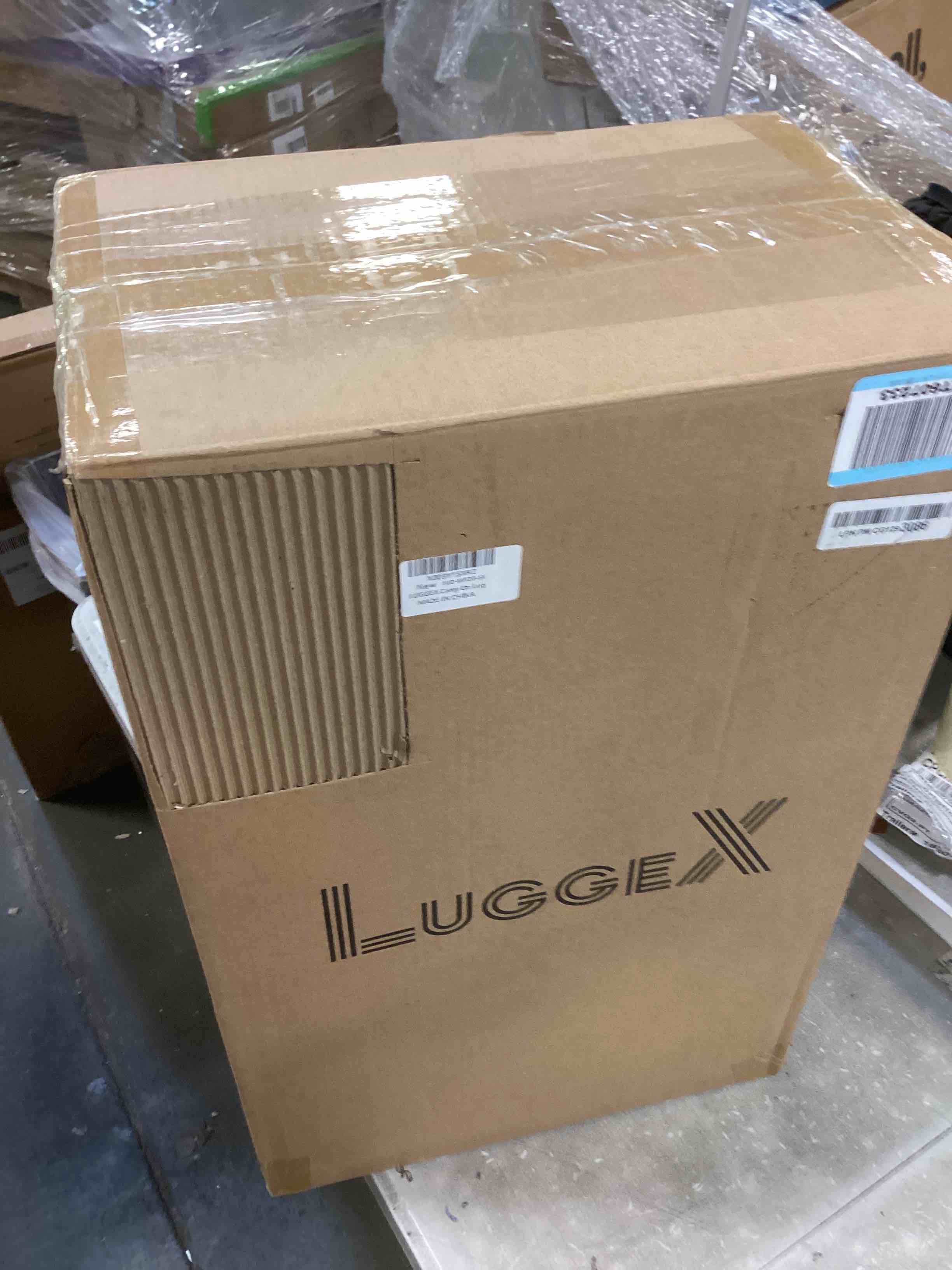 https://s3.amazonaws.com/lotting-images-prod/bidfta/GRN6399501_1716555862968.jpeg