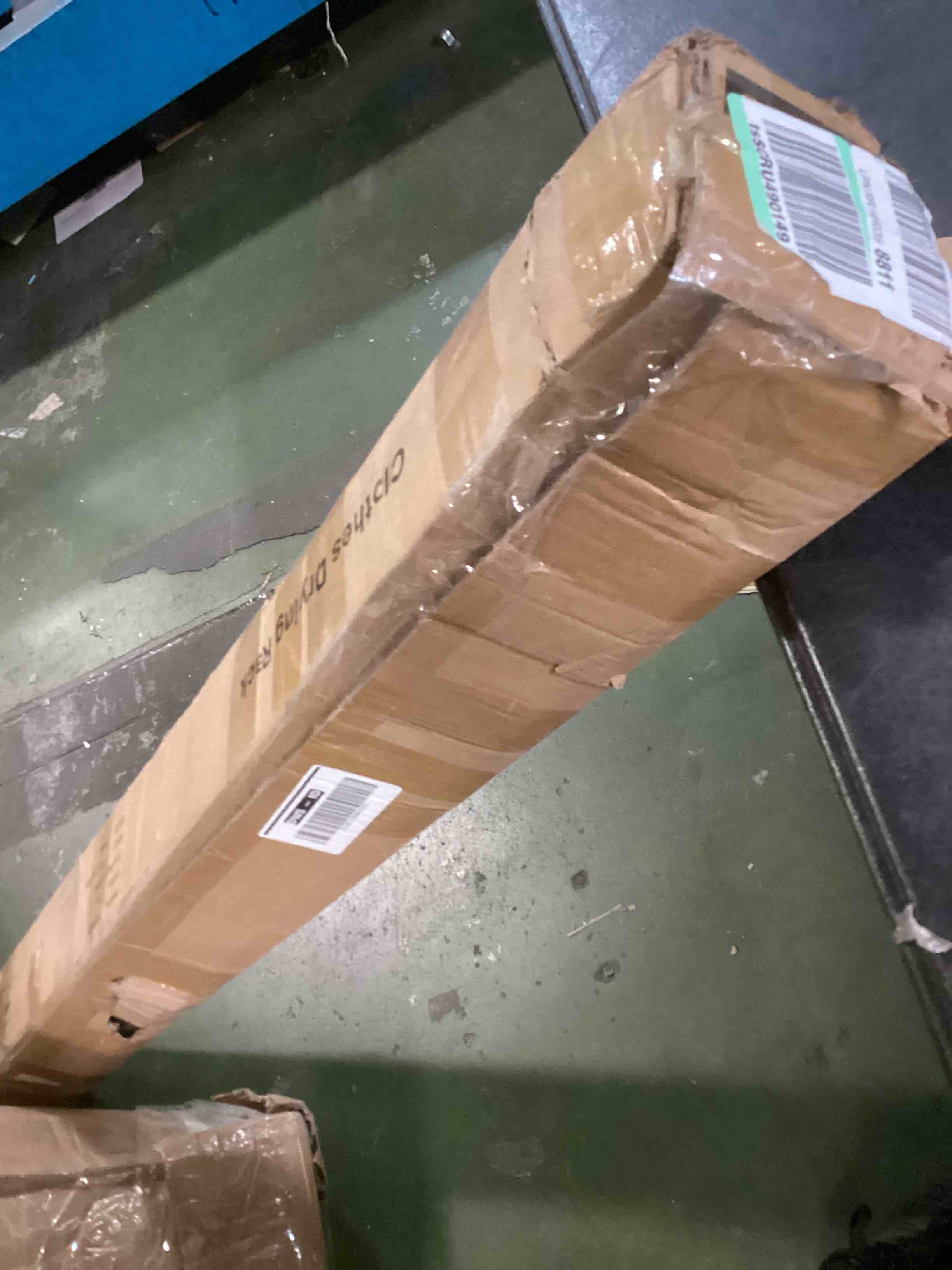 https://s3.amazonaws.com/lotting-images-prod/bidfta/GRN6399822_1716909158049.jpeg
