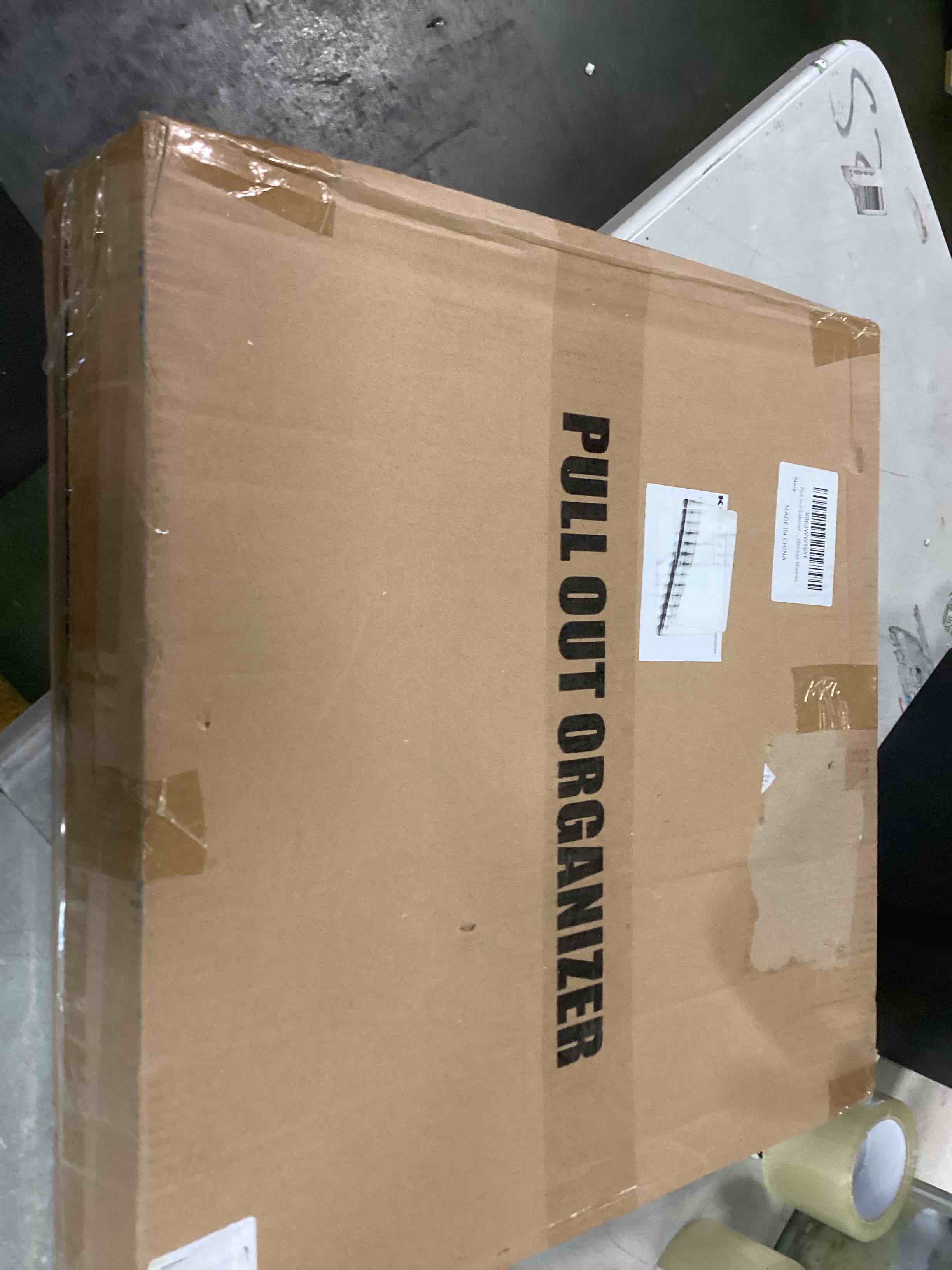 https://s3.amazonaws.com/lotting-images-prod/bidfta/GRN6400208_1717067285869.jpeg