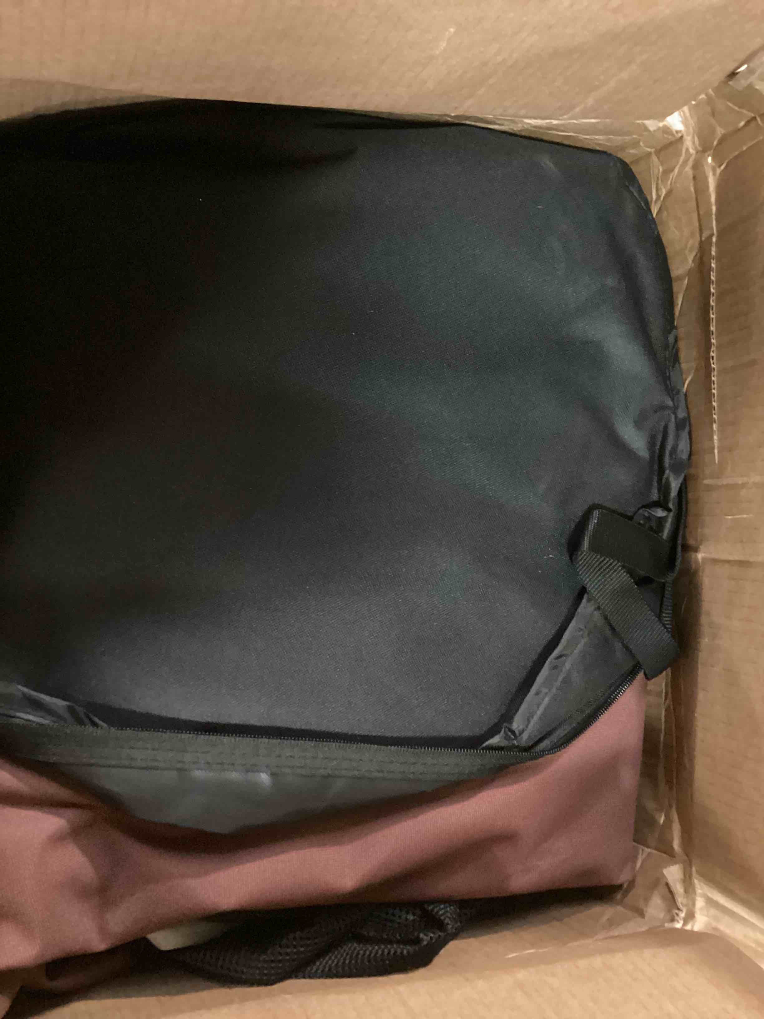 https://s3.amazonaws.com/lotting-images-prod/bidfta/GRN6400222_1717068243581.jpeg