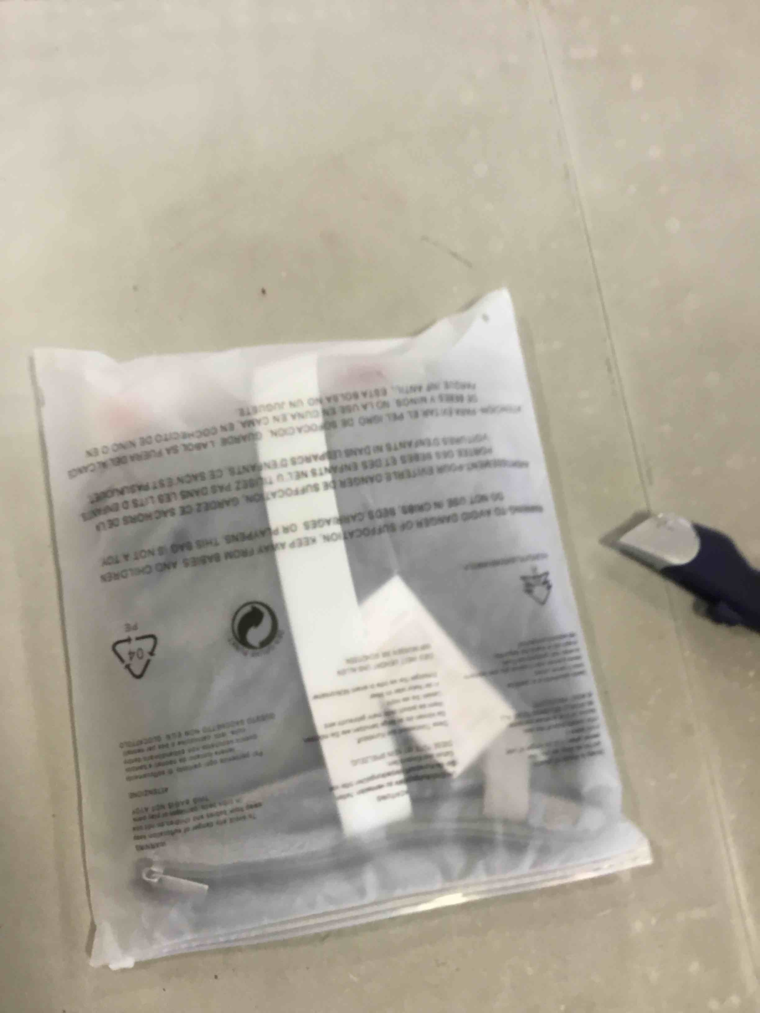 https://s3.amazonaws.com/lotting-images-prod/bidfta/GRN6401991_1717013852153.jpeg