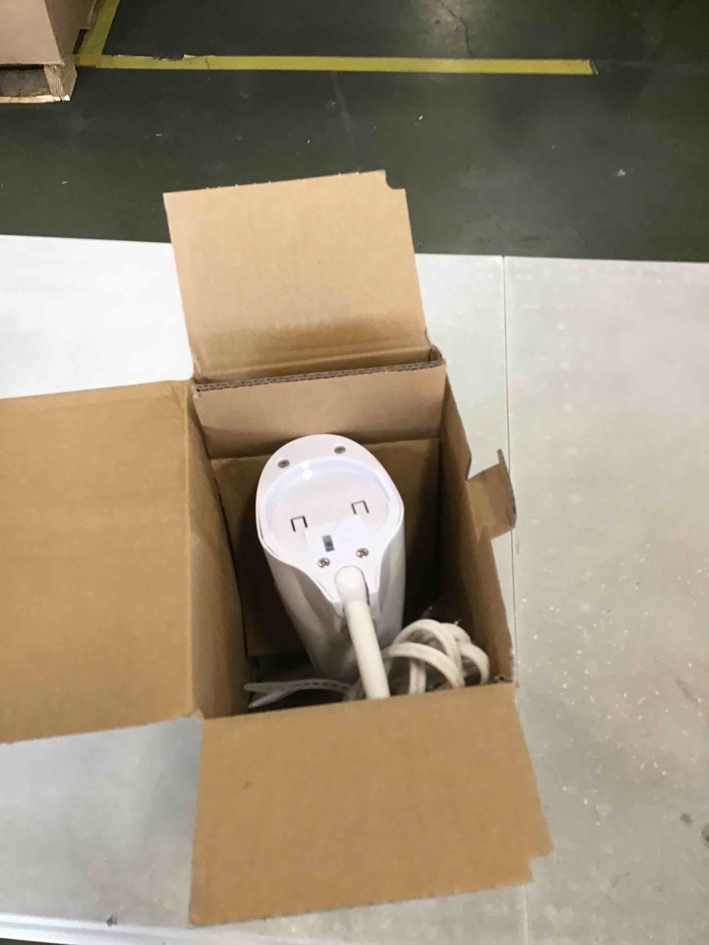 https://s3.amazonaws.com/lotting-images-prod/bidfta/GRN6402003_1717071323753.jpeg