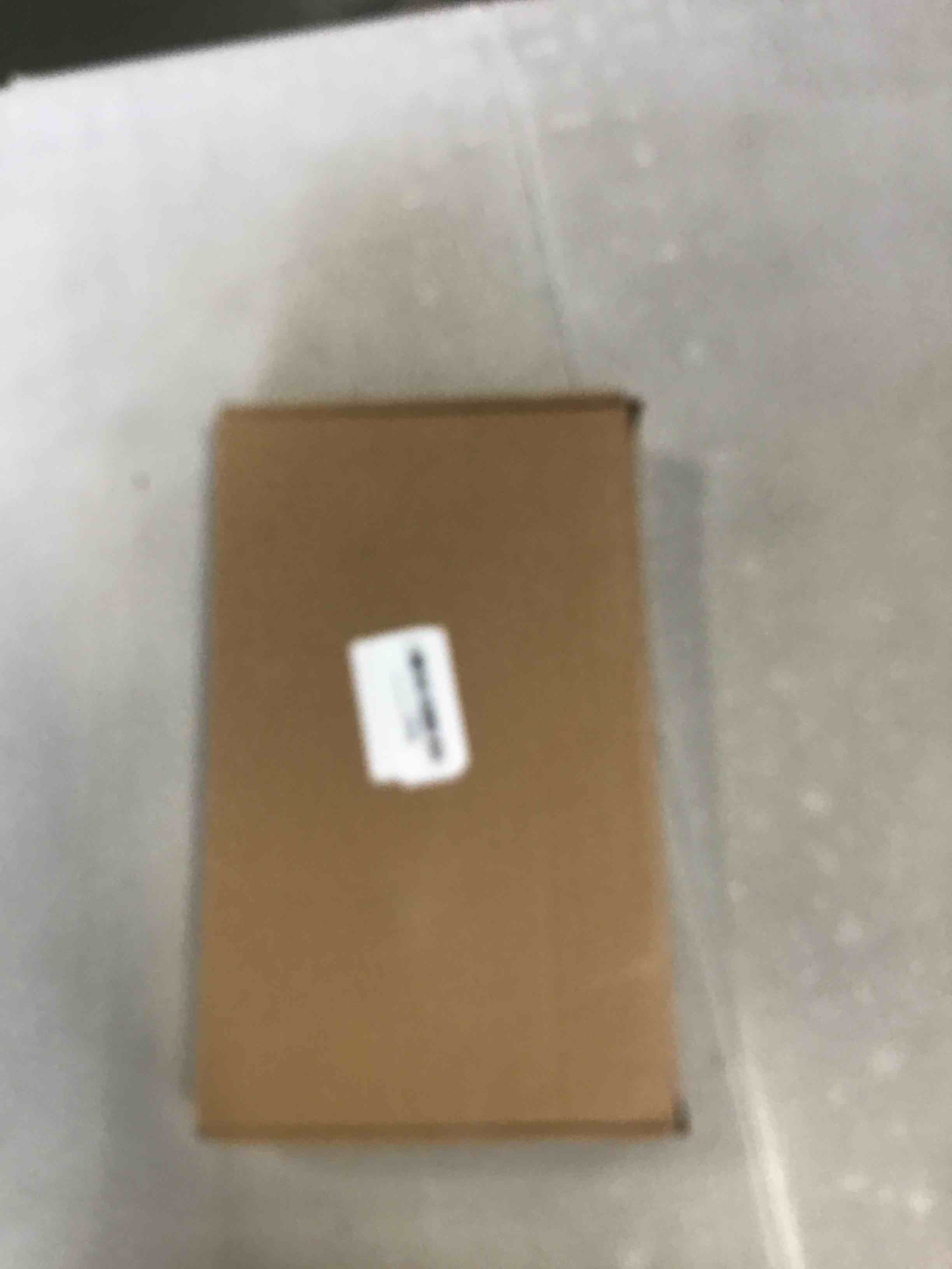https://s3.amazonaws.com/lotting-images-prod/bidfta/GRN6402005_1717071426448.jpeg