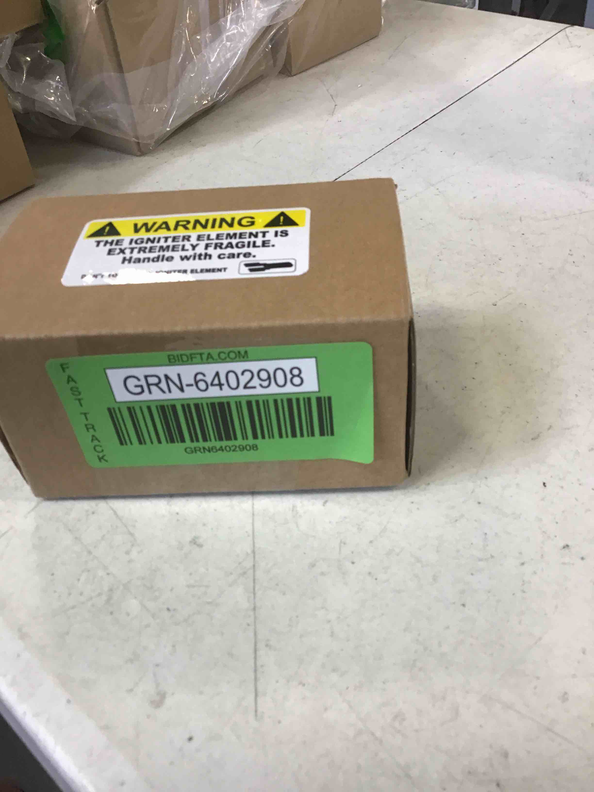 https://s3.amazonaws.com/lotting-images-prod/bidfta/GRN6402908_1717263353116.jpeg