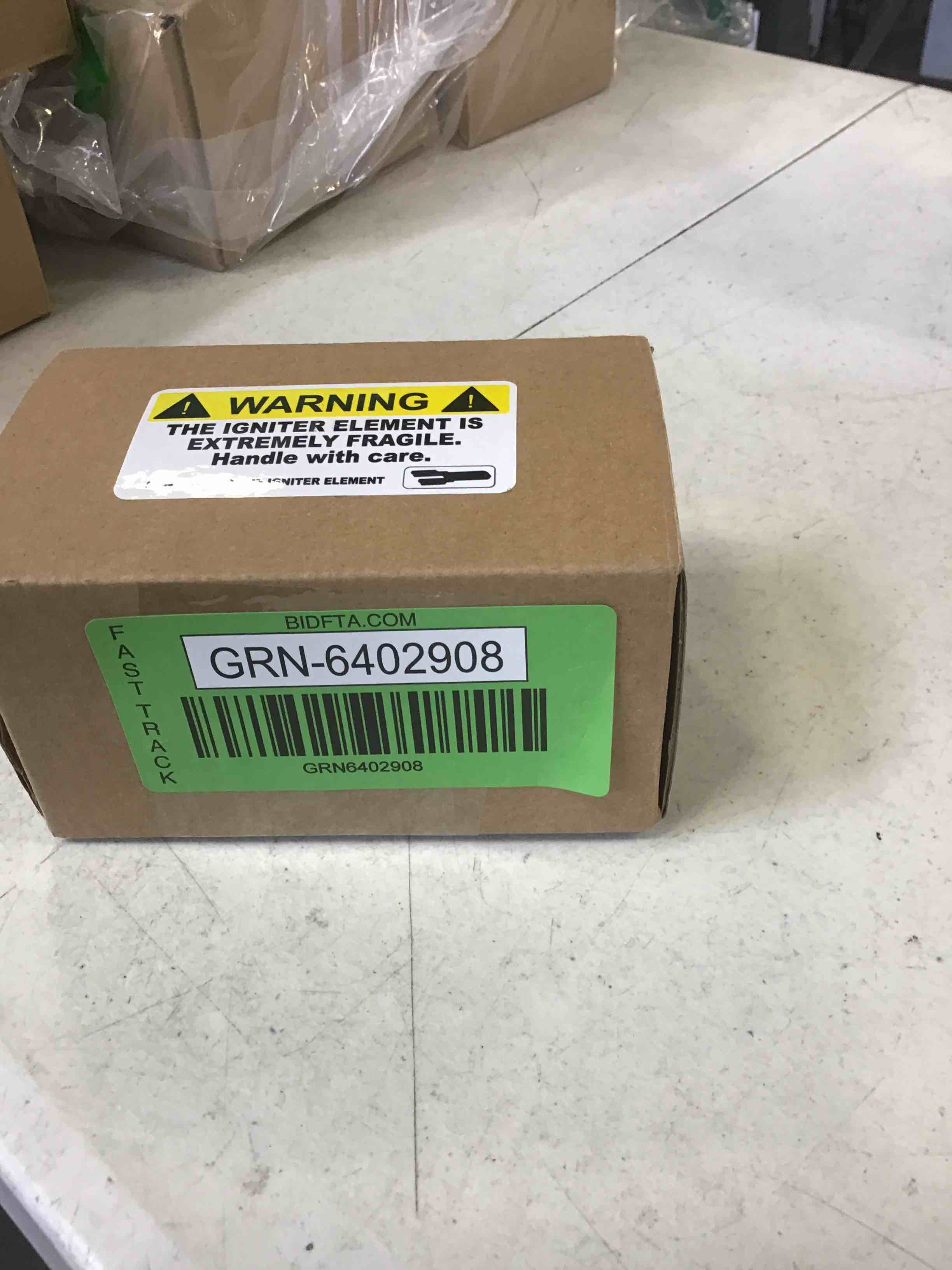https://s3.amazonaws.com/lotting-images-prod/bidfta/GRN6402908_1717263354060.jpeg