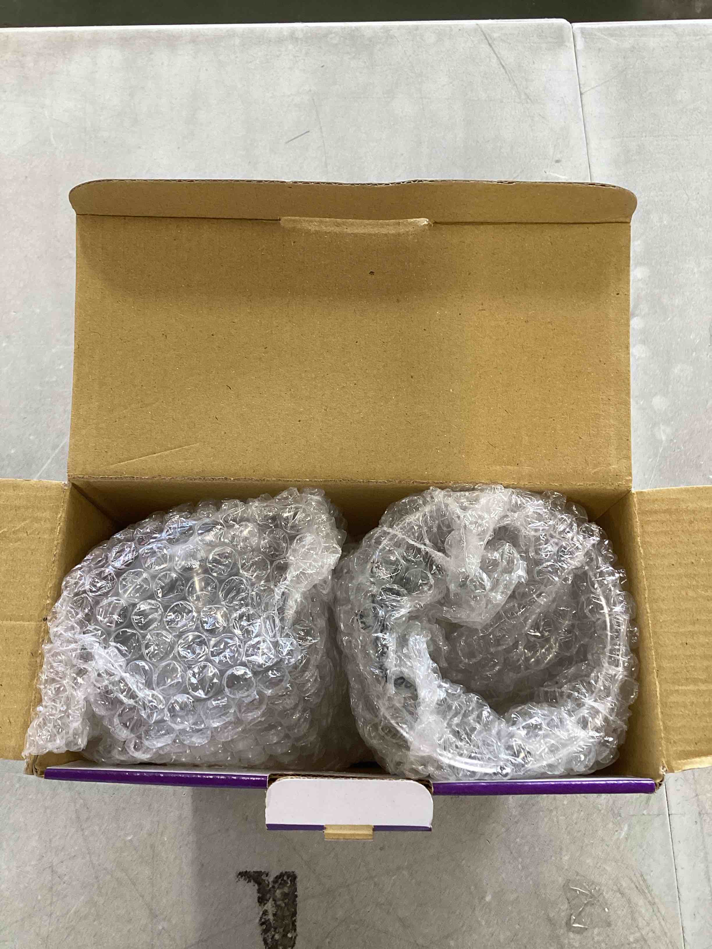 https://s3.amazonaws.com/lotting-images-prod/bidfta/GRN6405314_1719923178192.jpeg