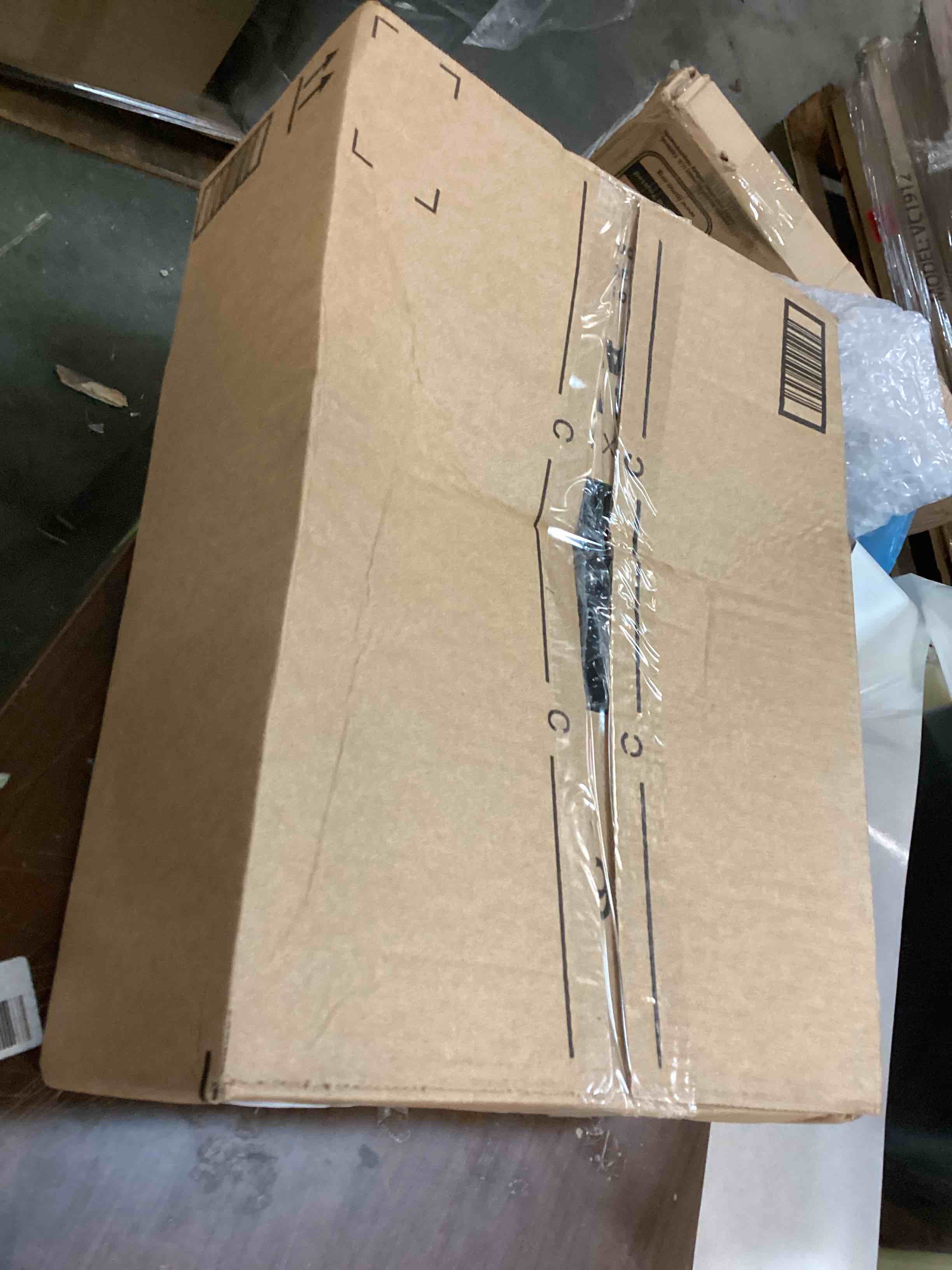 https://s3.amazonaws.com/lotting-images-prod/bidfta/GRN6406995_1718214567011.jpeg