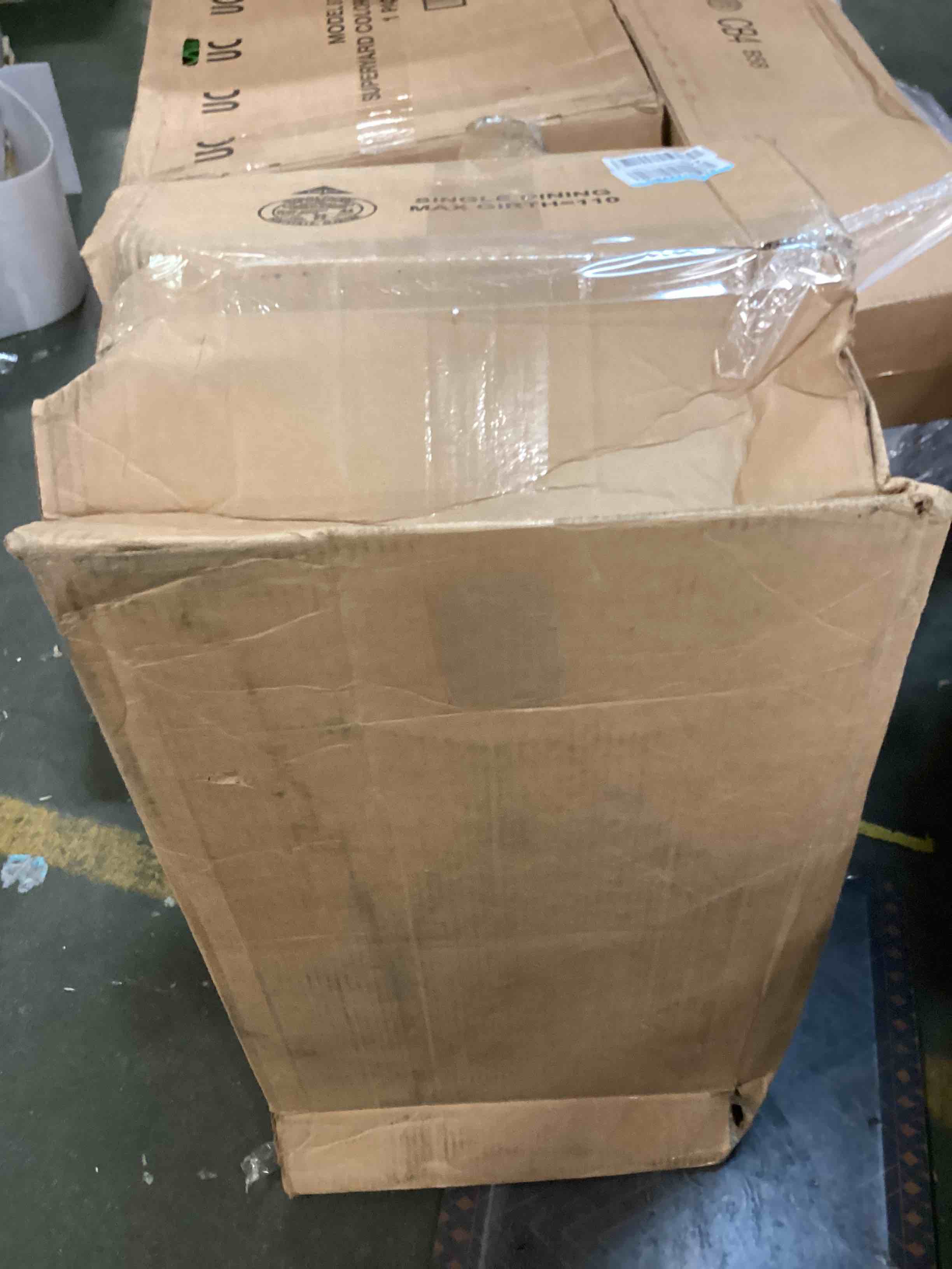 https://s3.amazonaws.com/lotting-images-prod/bidfta/GRN6407402_1718366780445.jpeg