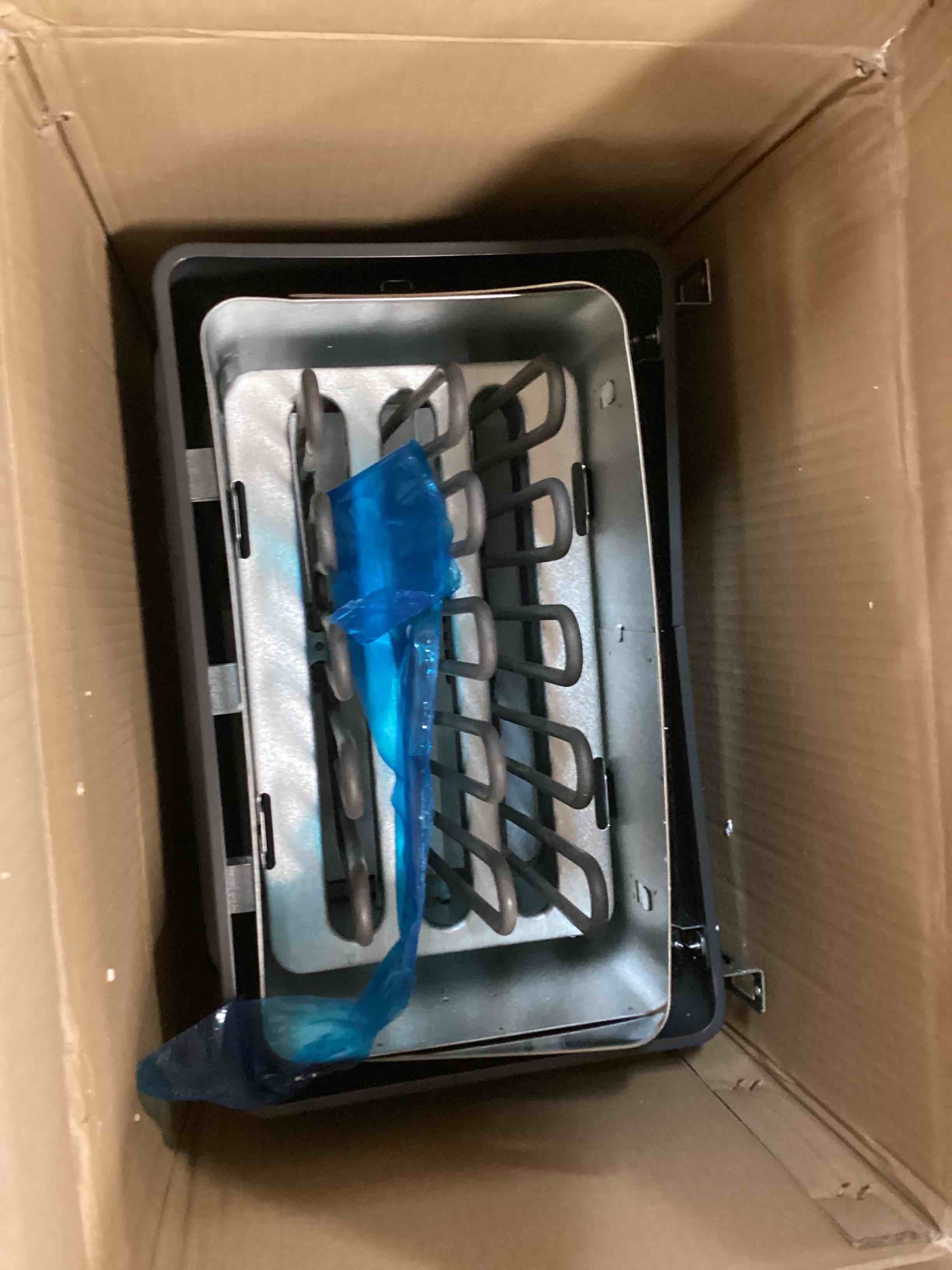 https://s3.amazonaws.com/lotting-images-prod/bidfta/GRN6407857_1718475525049.jpeg