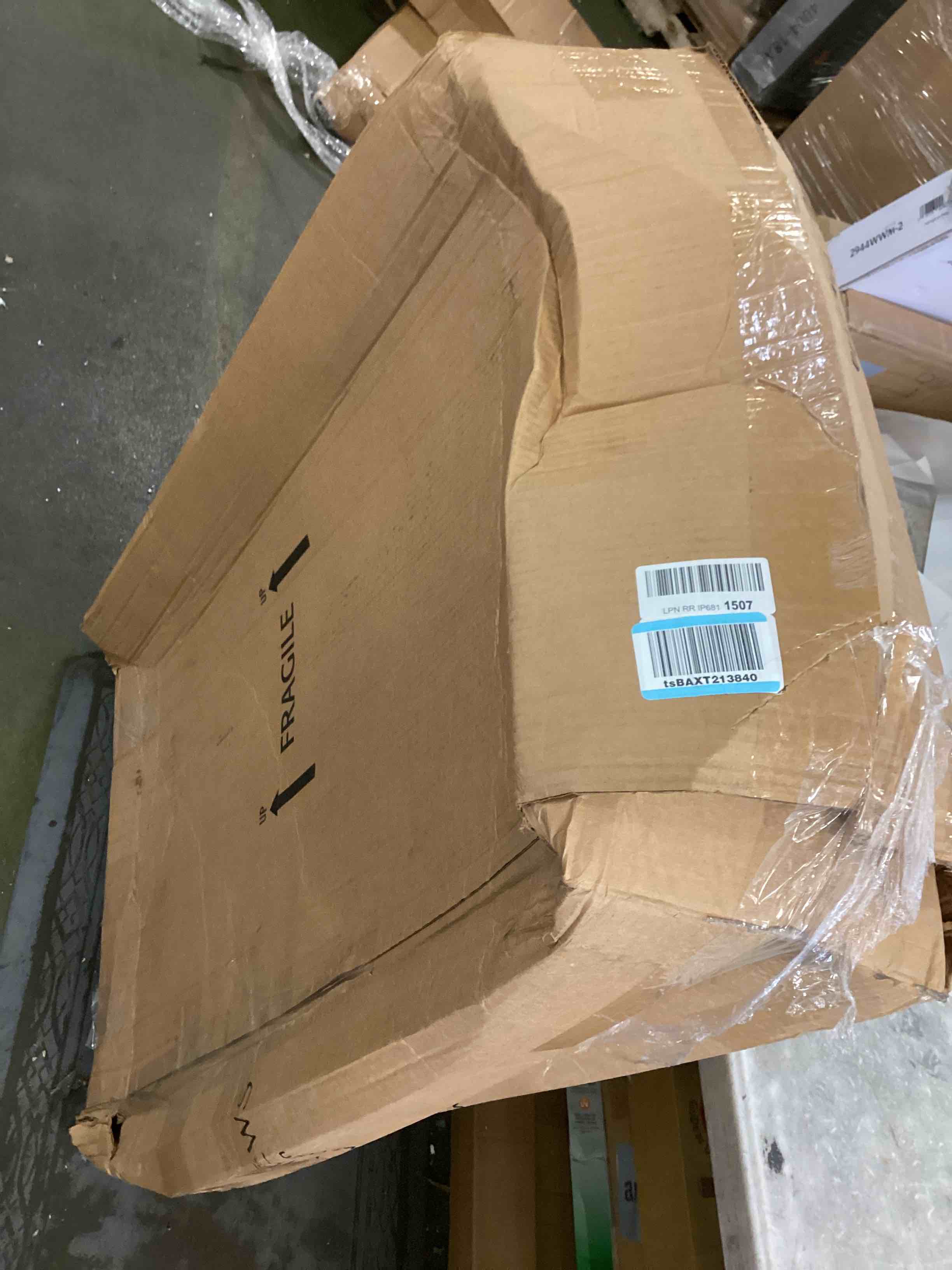 https://s3.amazonaws.com/lotting-images-prod/bidfta/GRN6408324_1718646214192.jpeg